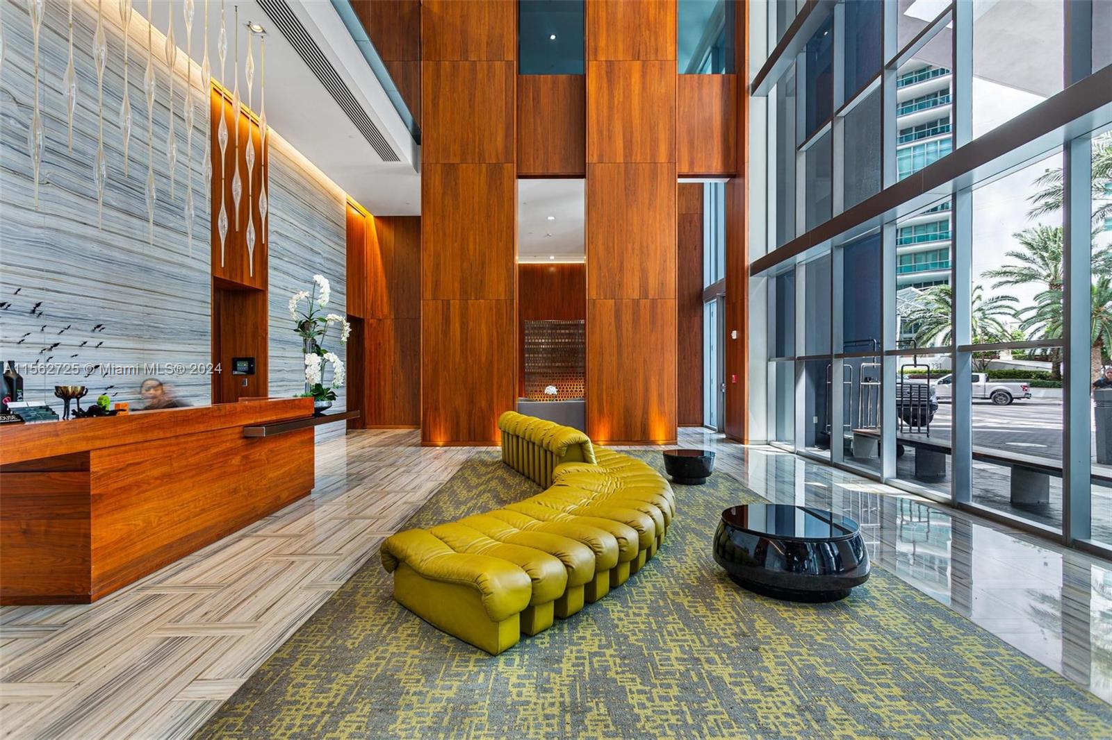 1300 Brickell Bay Dr 1102, Miami, Florida 33131, 1 Bedroom Bedrooms, ,1 BathroomBathrooms,Residentiallease,For Rent,1300 Brickell Bay Dr 1102,A11562725