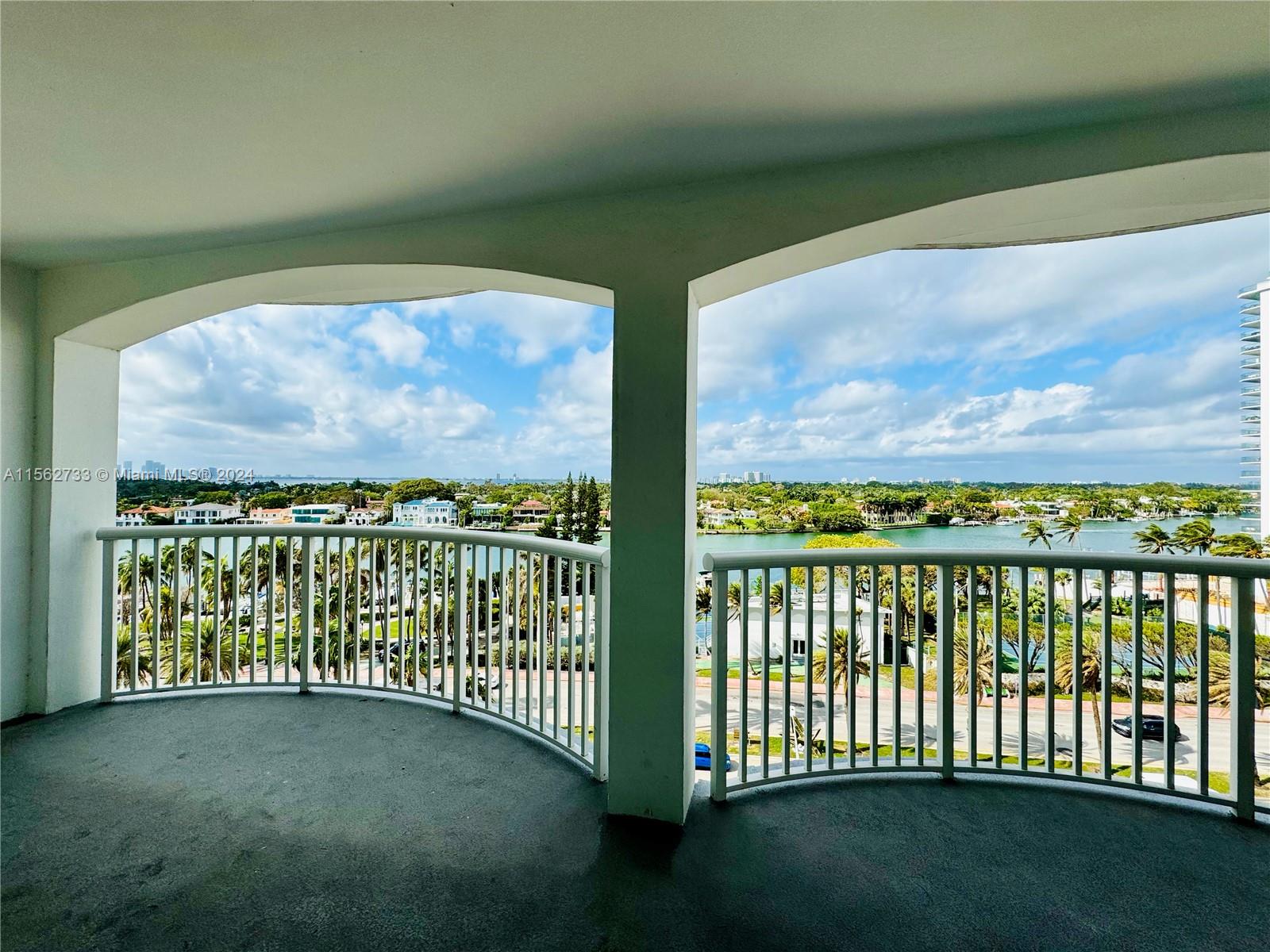 5401 Collins Ave 622, Miami Beach, Florida 33140, 1 Bedroom Bedrooms, ,1 BathroomBathrooms,Residential,For Sale,5401 Collins Ave 622,A11562733
