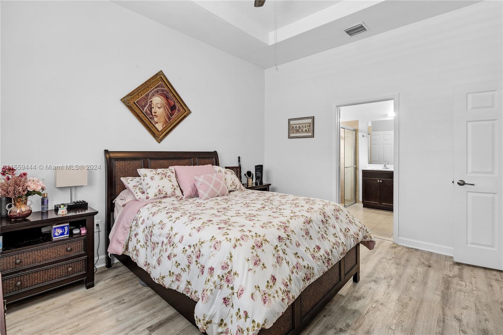 533 SE 34th Ter, Homestead, Florida 33033, 4 Bedrooms Bedrooms, ,2 BathroomsBathrooms,Residential,For Sale,533 SE 34th Ter,A11559444