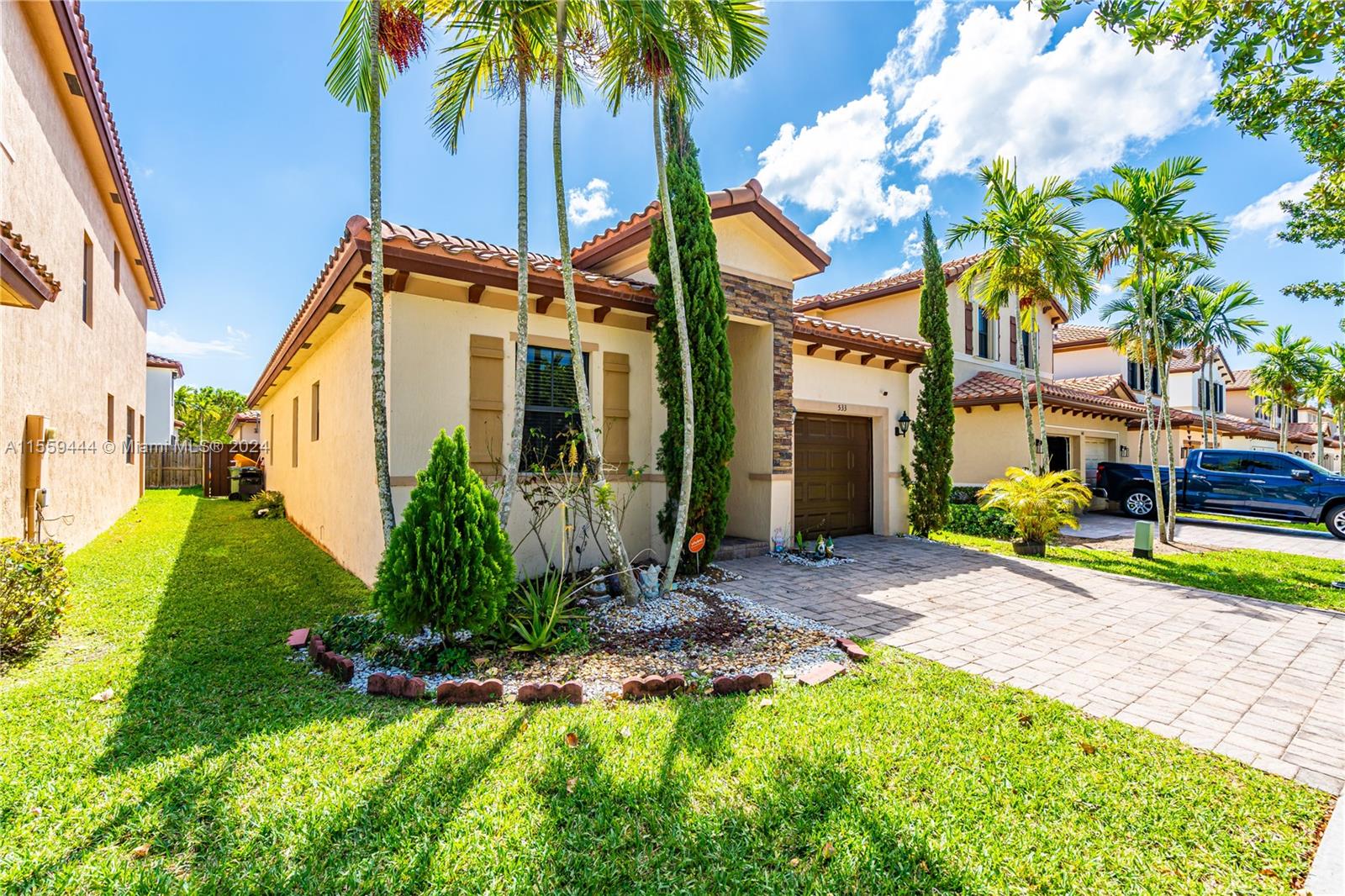 533 SE 34th Ter, Homestead, Florida 33033, 4 Bedrooms Bedrooms, ,2 BathroomsBathrooms,Residential,For Sale,533 SE 34th Ter,A11559444