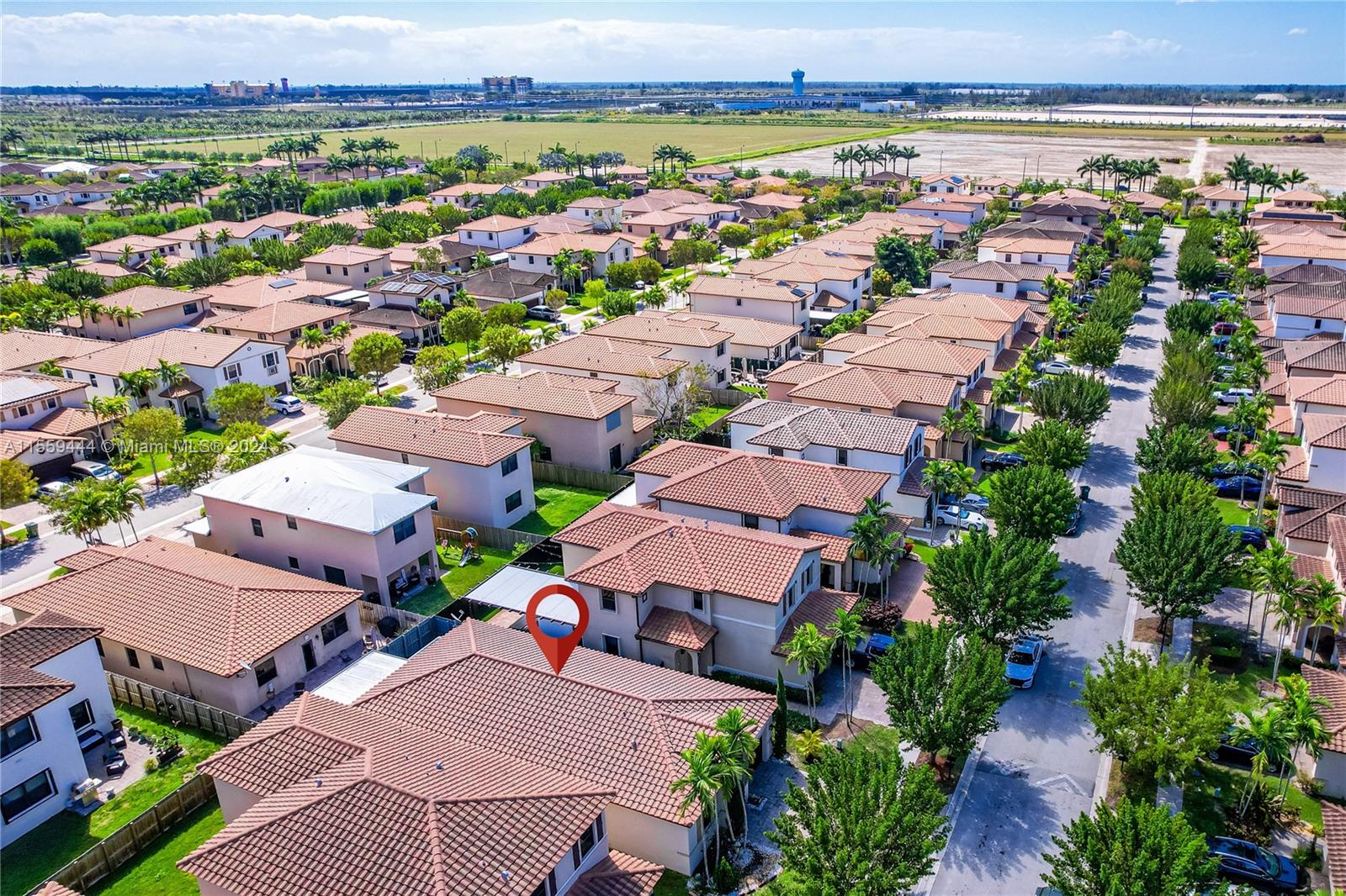 533 SE 34th Ter, Homestead, Florida 33033, 4 Bedrooms Bedrooms, ,2 BathroomsBathrooms,Residential,For Sale,533 SE 34th Ter,A11559444