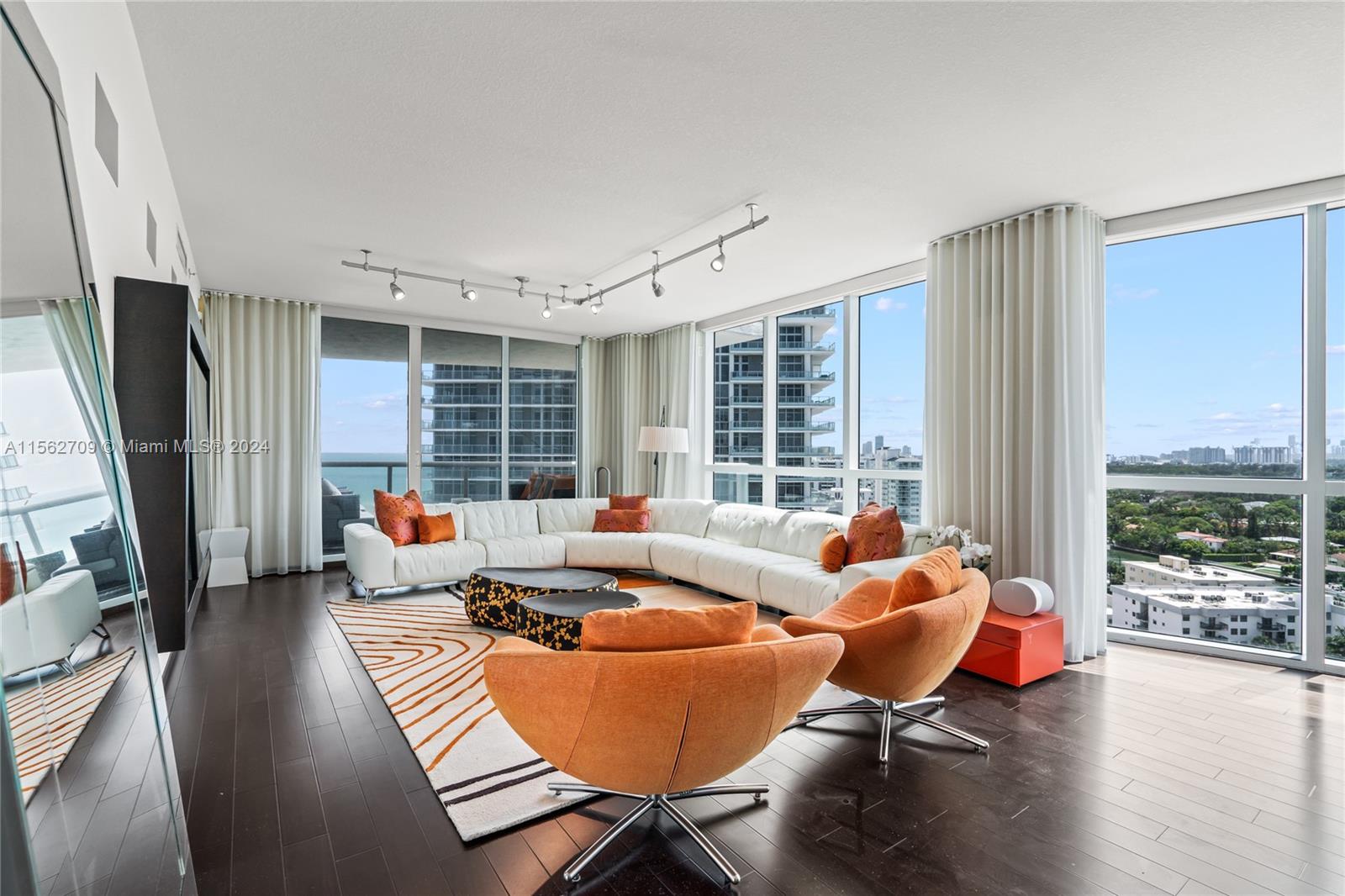 3801 Collins Ave 1601, Miami Beach, Florida 33140, 3 Bedrooms Bedrooms, ,3 BathroomsBathrooms,Residentiallease,For Rent,3801 Collins Ave 1601,A11562709
