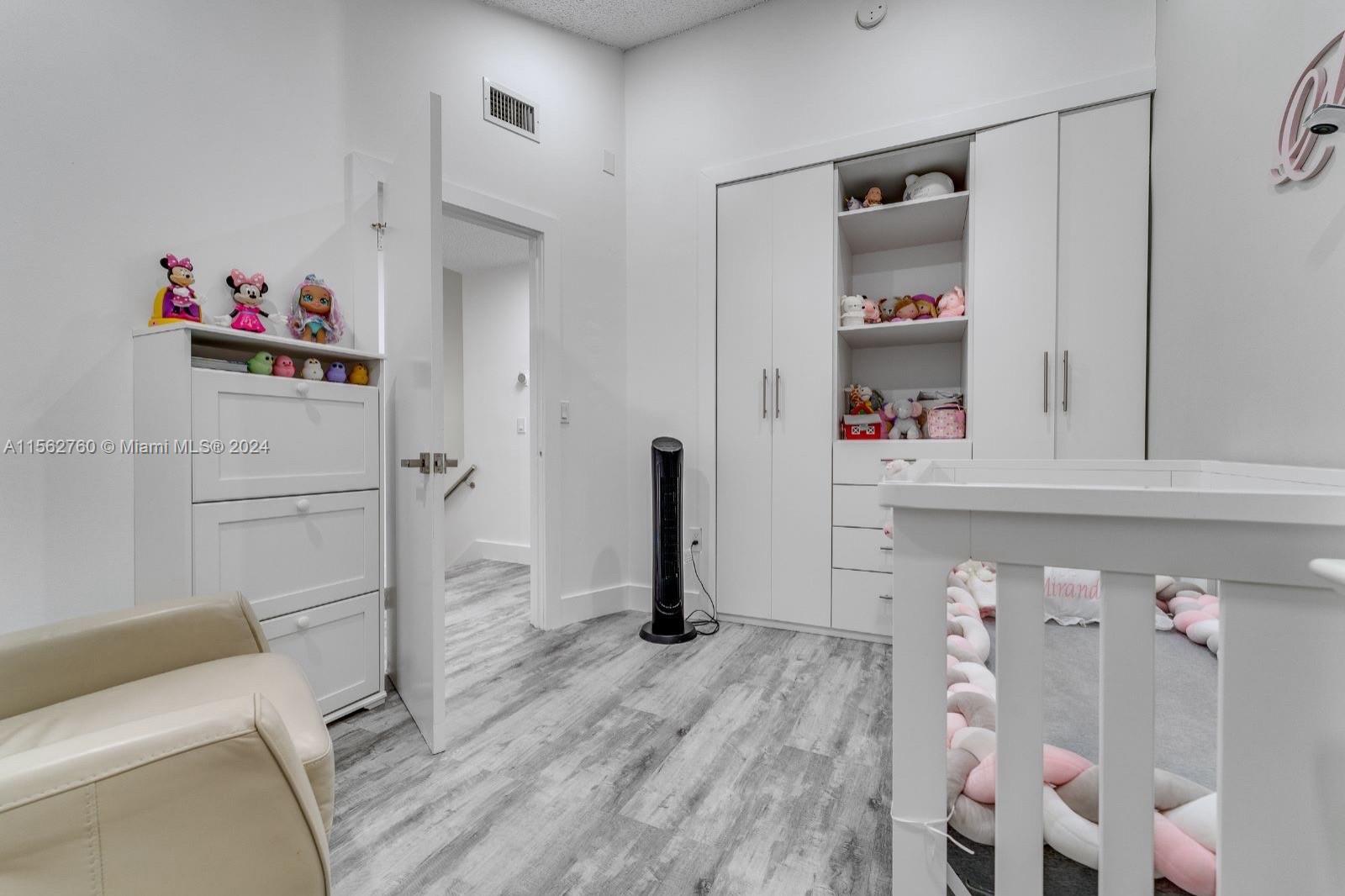 6215 Kendale Lakes Cir 271, Miami, Florida 33183, 3 Bedrooms Bedrooms, ,2 BathroomsBathrooms,Residential,For Sale,6215 Kendale Lakes Cir 271,A11562760