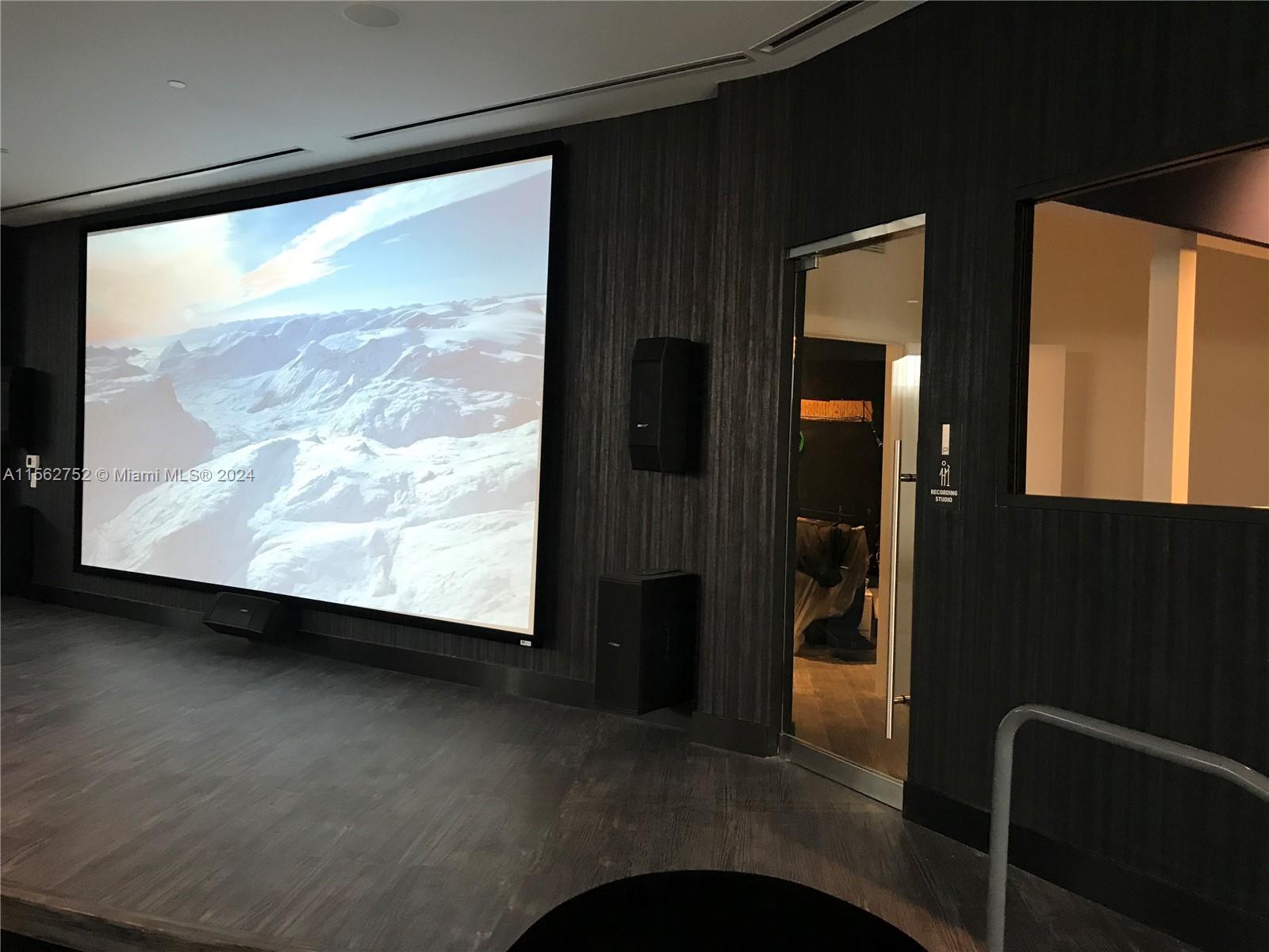 851 NE 1st Ave 207, Miami, Florida 33132, ,1 BathroomBathrooms,Residentiallease,For Rent,851 NE 1st Ave 207,A11562752