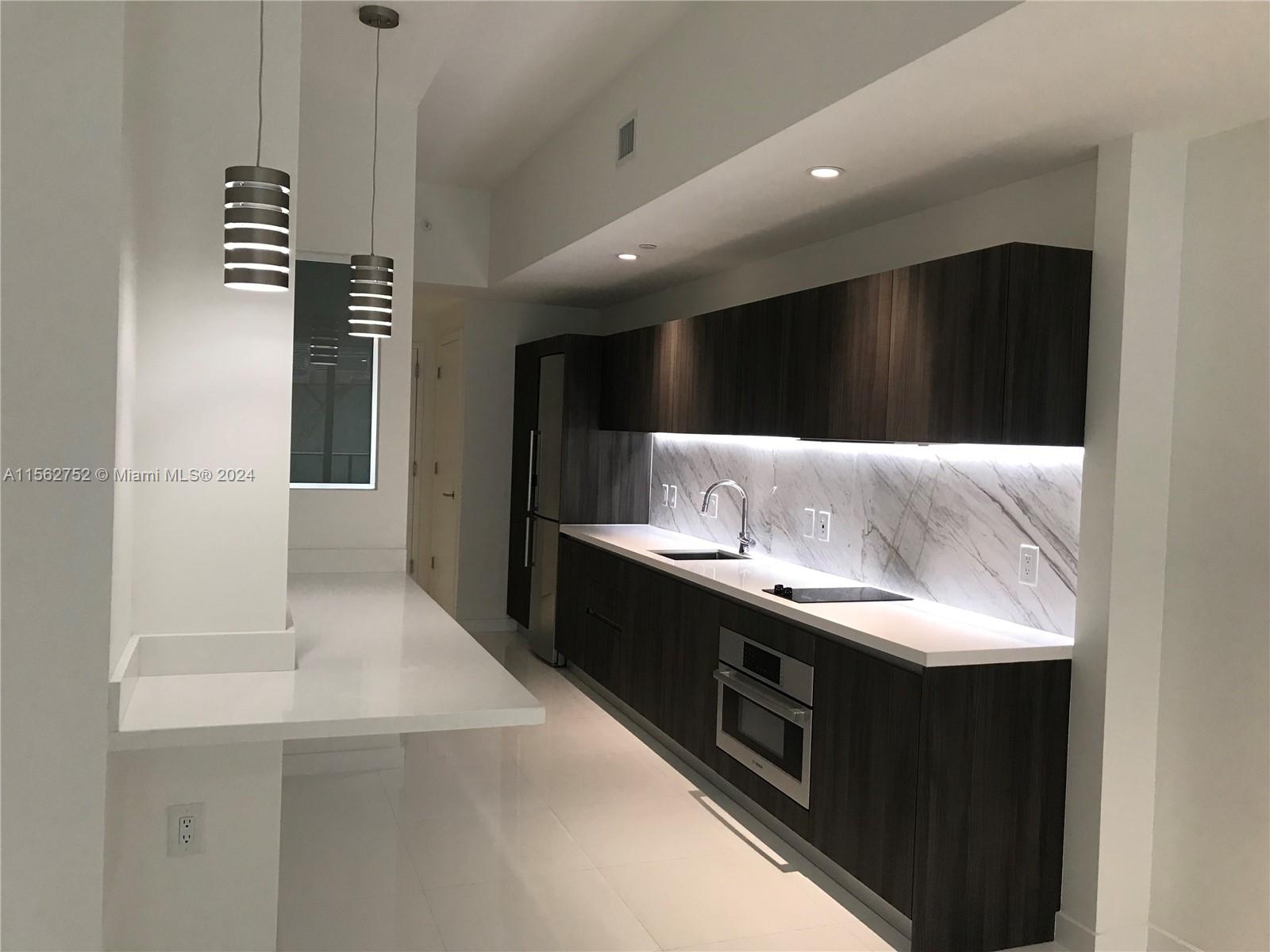 851 NE 1st Ave 207, Miami, Florida 33132, ,1 BathroomBathrooms,Residentiallease,For Rent,851 NE 1st Ave 207,A11562752