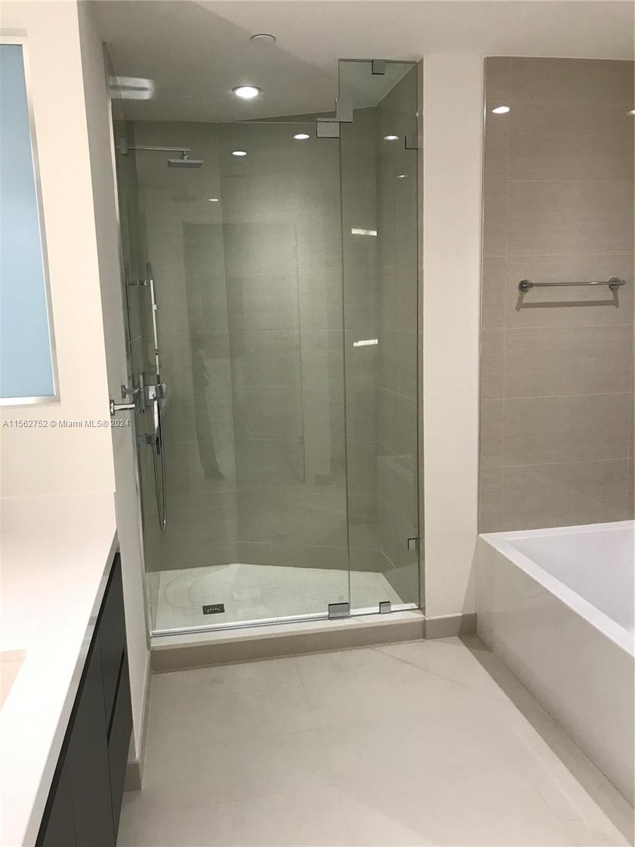 851 NE 1st Ave 207, Miami, Florida 33132, ,1 BathroomBathrooms,Residentiallease,For Rent,851 NE 1st Ave 207,A11562752