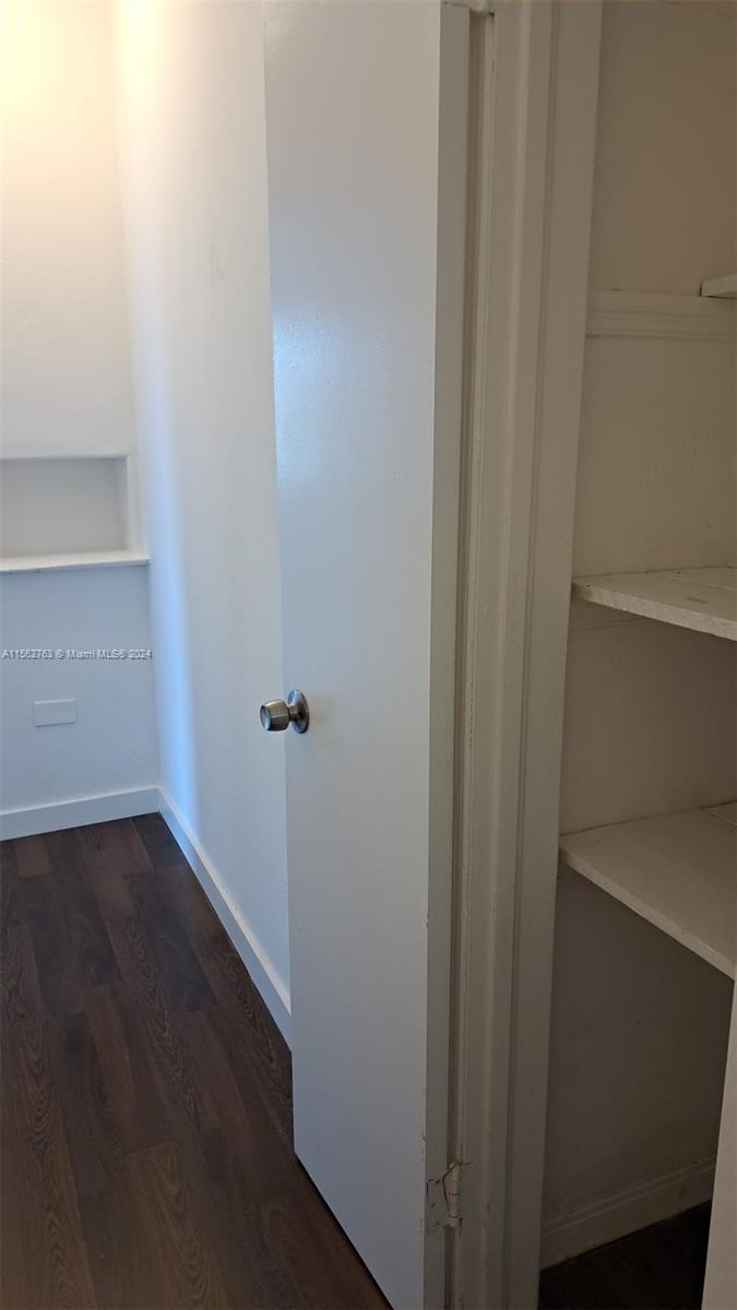 428 NE 82nd St 4E, Miami, Florida 33138, 2 Bedrooms Bedrooms, ,1 BathroomBathrooms,Residentiallease,For Rent,428 NE 82nd St 4E,A11562763