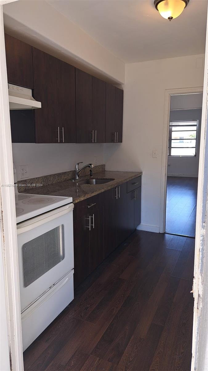 428 NE 82nd St 4E, Miami, Florida 33138, 2 Bedrooms Bedrooms, ,1 BathroomBathrooms,Residentiallease,For Rent,428 NE 82nd St 4E,A11562763