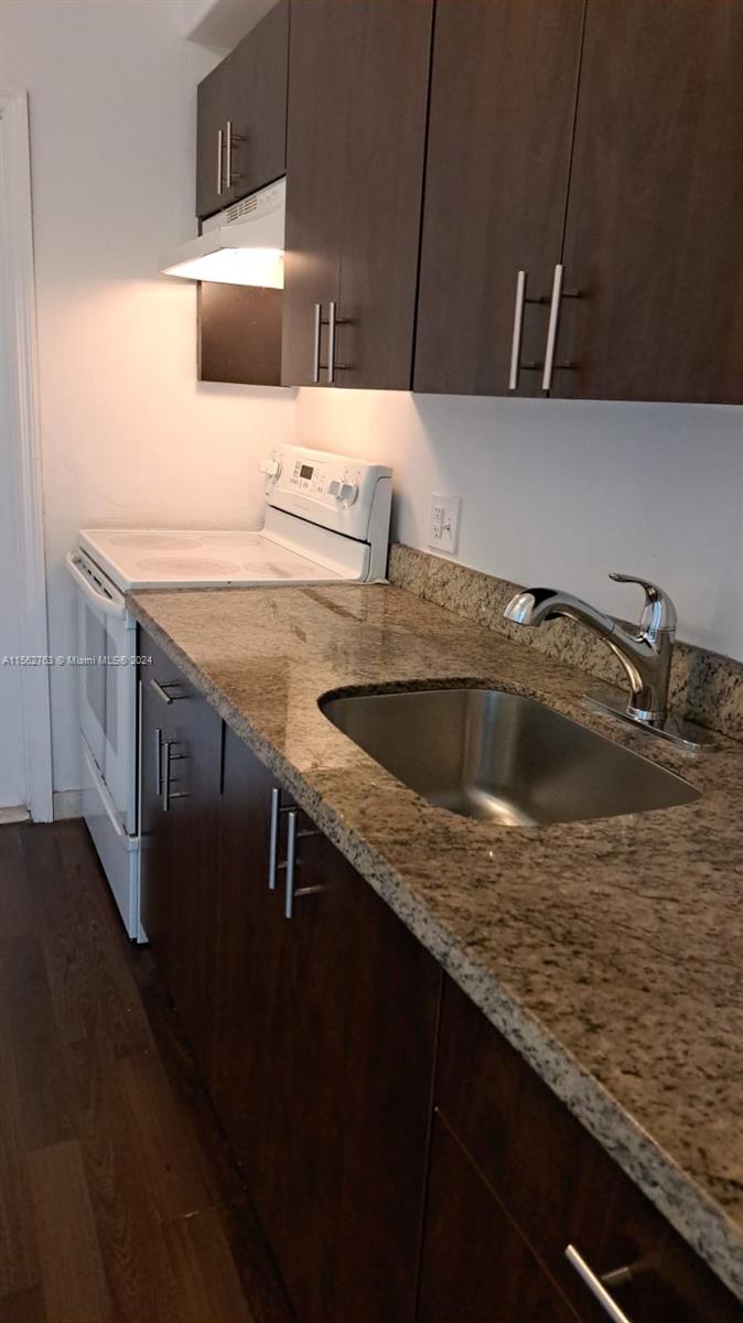 428 NE 82nd St 4E, Miami, Florida 33138, 2 Bedrooms Bedrooms, ,1 BathroomBathrooms,Residentiallease,For Rent,428 NE 82nd St 4E,A11562763