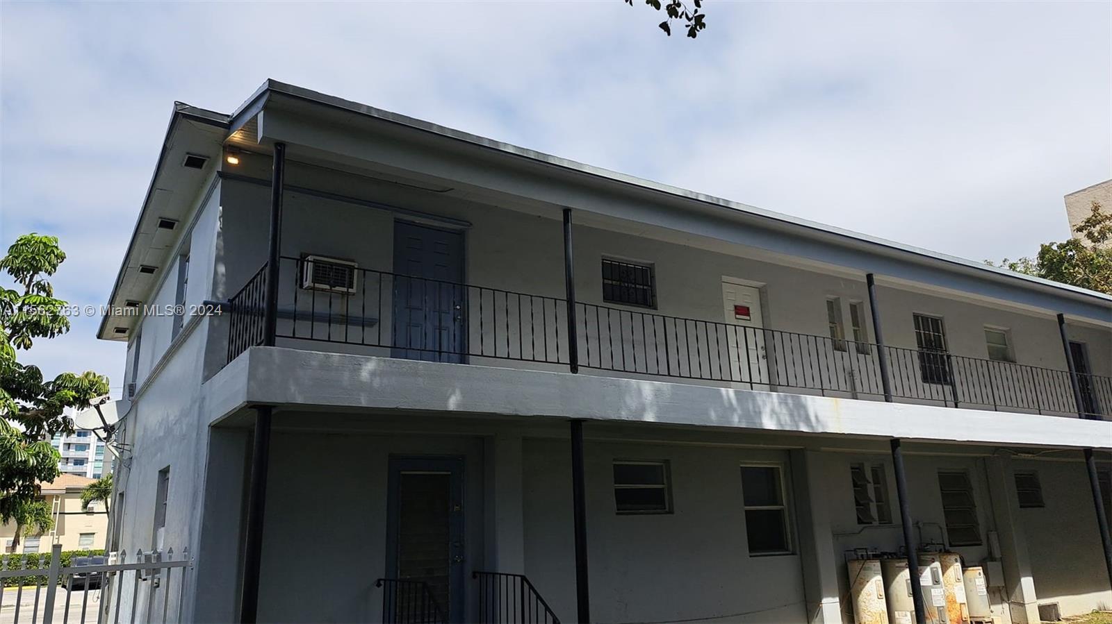 428 NE 82nd St 4E, Miami, Florida 33138, 2 Bedrooms Bedrooms, ,1 BathroomBathrooms,Residentiallease,For Rent,428 NE 82nd St 4E,A11562763