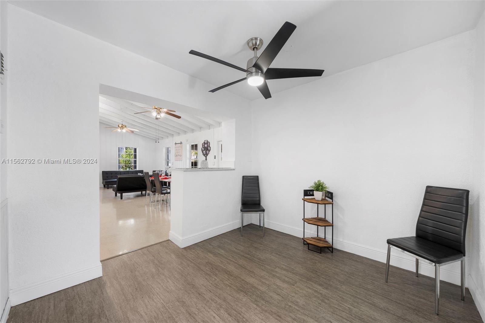 19 NE 3rd St, Dania Beach, Florida 33004, 3 Bedrooms Bedrooms, ,2 BathroomsBathrooms,Residential,For Sale,19 NE 3rd St,A11562792