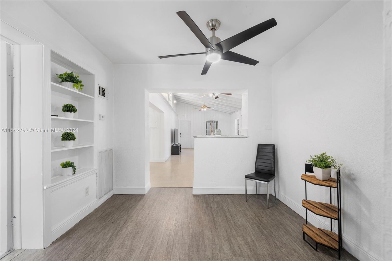 19 NE 3rd St, Dania Beach, Florida 33004, 3 Bedrooms Bedrooms, ,2 BathroomsBathrooms,Residential,For Sale,19 NE 3rd St,A11562792