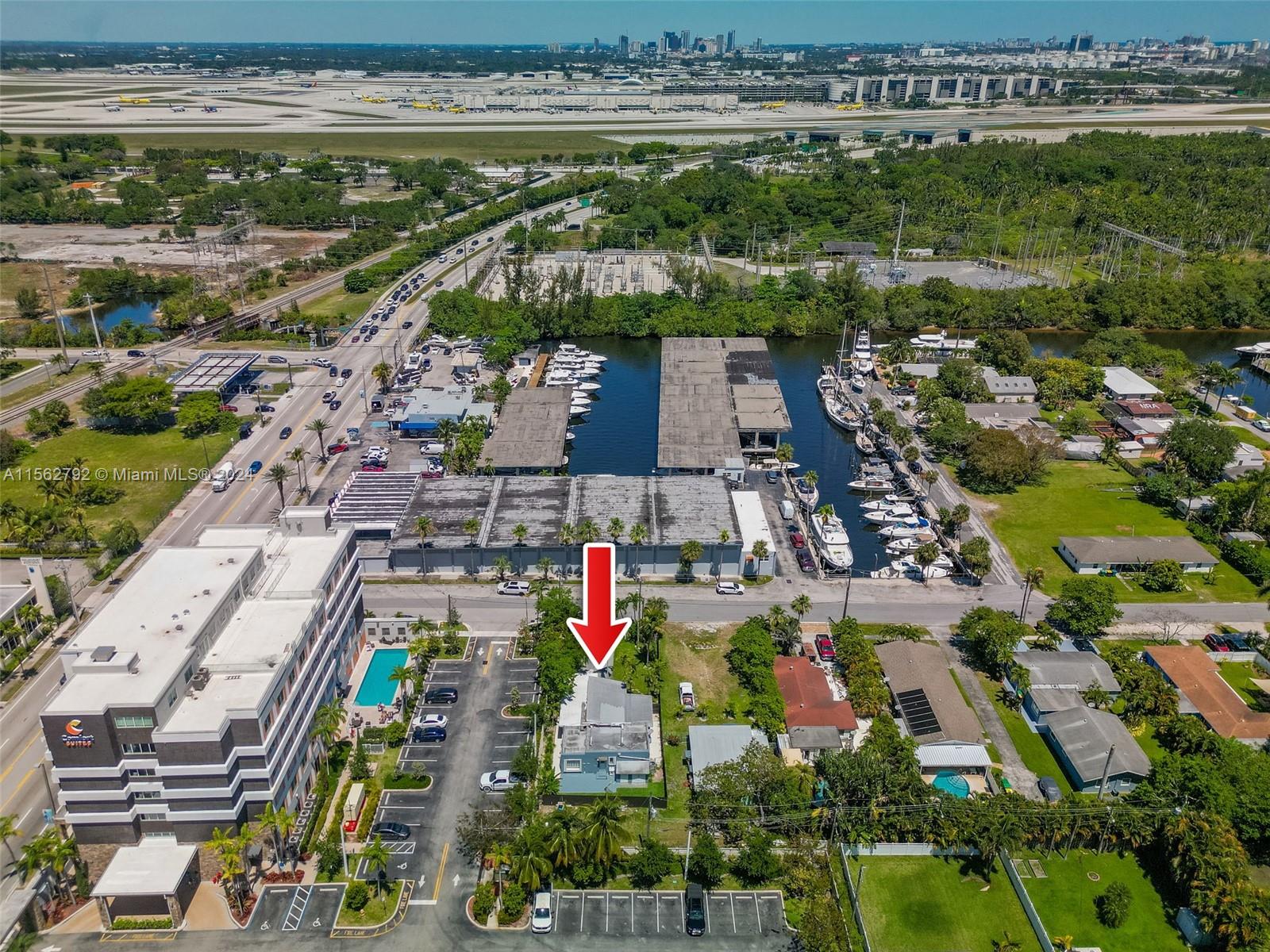 19 NE 3rd St, Dania Beach, Florida 33004, 3 Bedrooms Bedrooms, ,2 BathroomsBathrooms,Residential,For Sale,19 NE 3rd St,A11562792