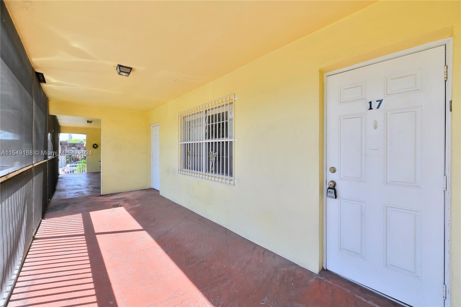Front Entrance to Hollywood Condo