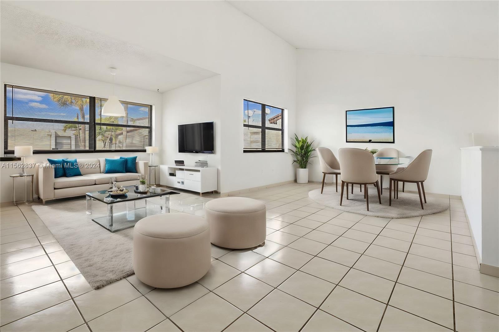 10050 NW 9th St Cir 203, Miami, Florida 33172, 3 Bedrooms Bedrooms, ,2 BathroomsBathrooms,Residentiallease,For Rent,10050 NW 9th St Cir 203,A11562837