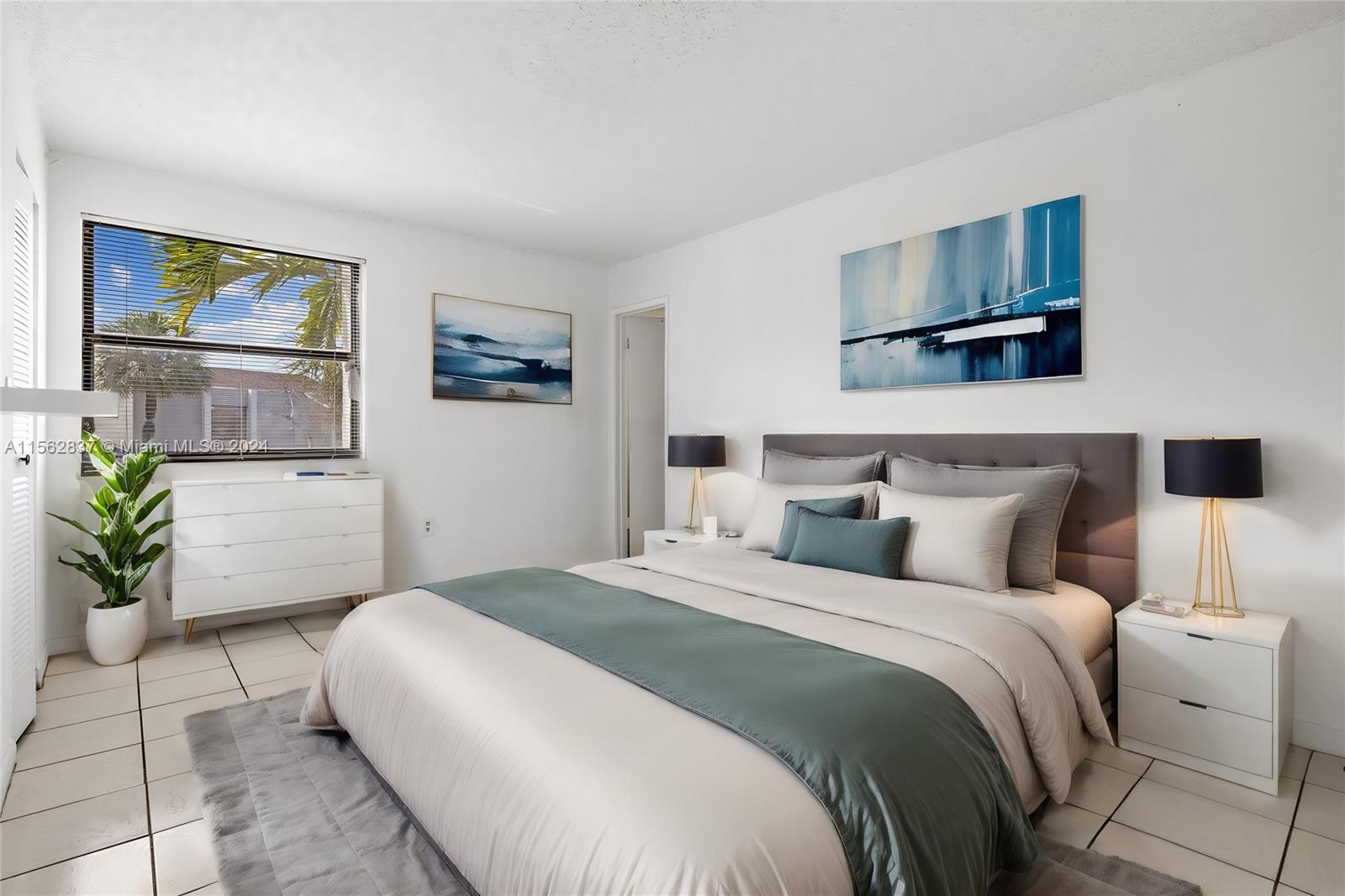 10050 NW 9th St Cir 203, Miami, Florida 33172, 3 Bedrooms Bedrooms, ,2 BathroomsBathrooms,Residentiallease,For Rent,10050 NW 9th St Cir 203,A11562837