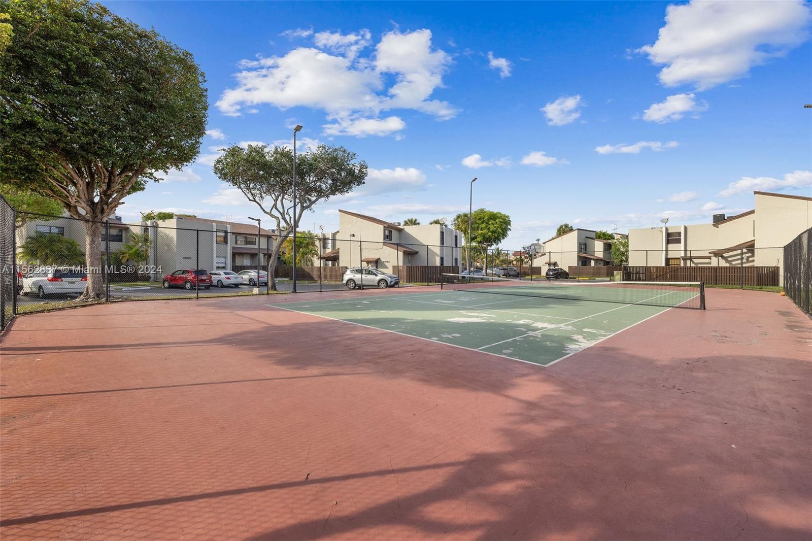 10050 NW 9th St Cir 203, Miami, Florida 33172, 3 Bedrooms Bedrooms, ,2 BathroomsBathrooms,Residentiallease,For Rent,10050 NW 9th St Cir 203,A11562837