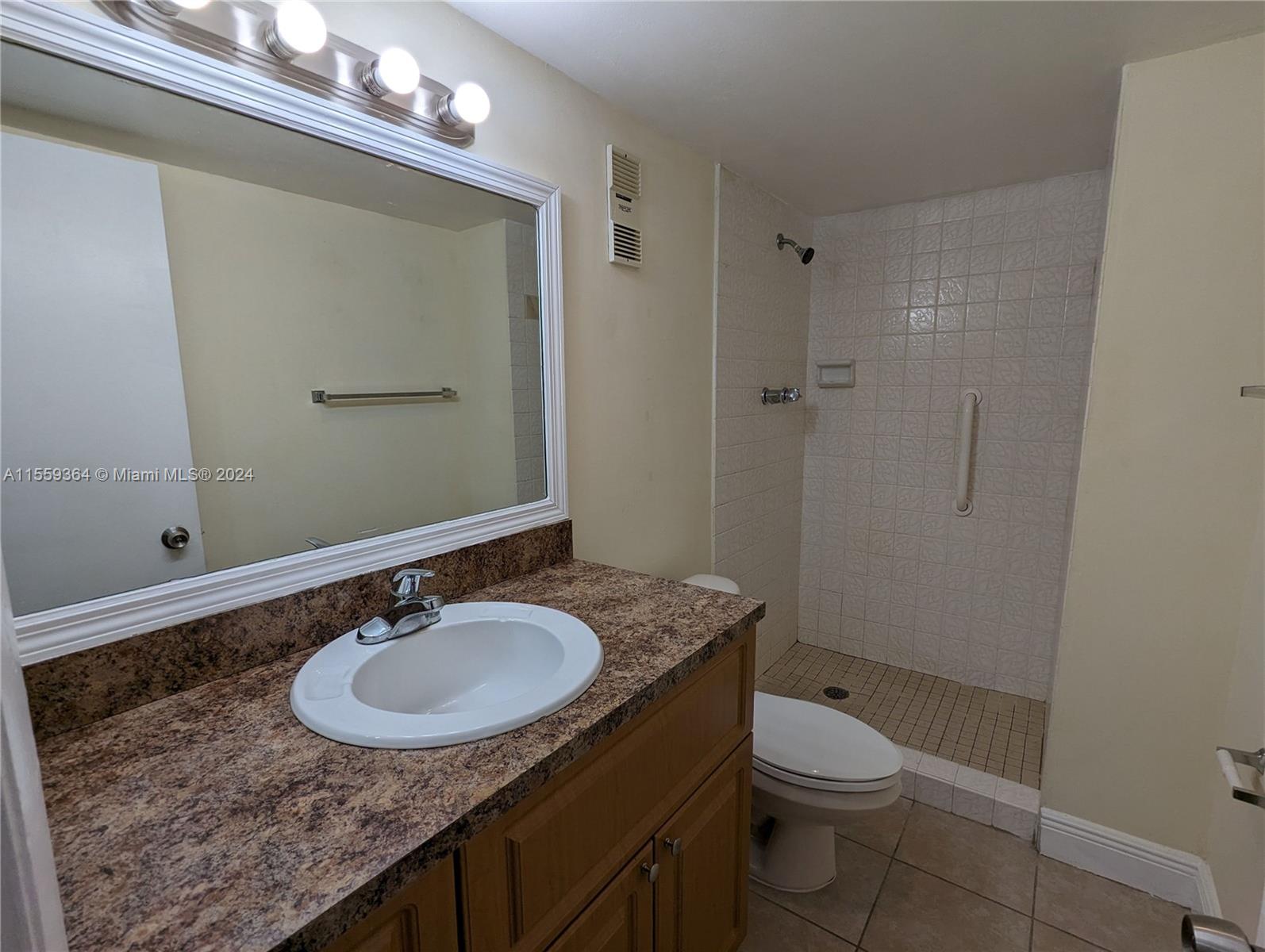 3490 Foxcroft Rd B310, Miramar, Florida 33025, 2 Bedrooms Bedrooms, ,2 BathroomsBathrooms,Residential,For Sale,3490 Foxcroft Rd B310,A11559364