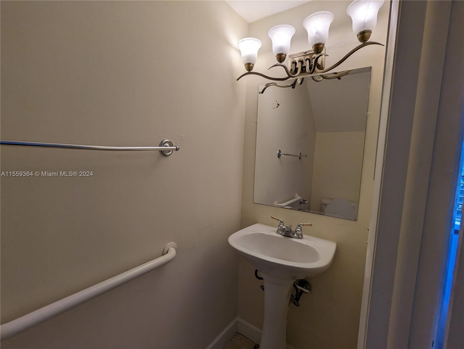3490 Foxcroft Rd B310, Miramar, Florida 33025, 2 Bedrooms Bedrooms, ,2 BathroomsBathrooms,Residential,For Sale,3490 Foxcroft Rd B310,A11559364