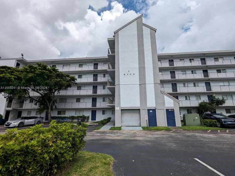 8730 N Sherman Cir 303, Miramar, Florida 33025, 2 Bedrooms Bedrooms, ,2 BathroomsBathrooms,Residential,For Sale,8730 N Sherman Cir 303,A11559241