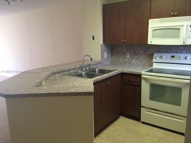 8730 N Sherman Cir 303, Miramar, Florida 33025, 2 Bedrooms Bedrooms, ,2 BathroomsBathrooms,Residential,For Sale,8730 N Sherman Cir 303,A11559241