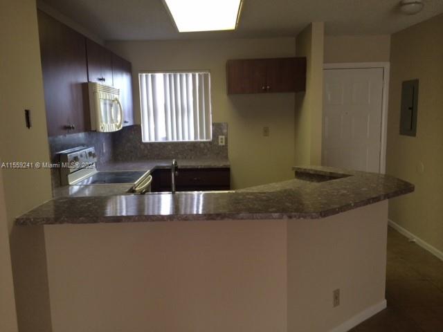 8730 N Sherman Cir 303, Miramar, Florida 33025, 2 Bedrooms Bedrooms, ,2 BathroomsBathrooms,Residential,For Sale,8730 N Sherman Cir 303,A11559241