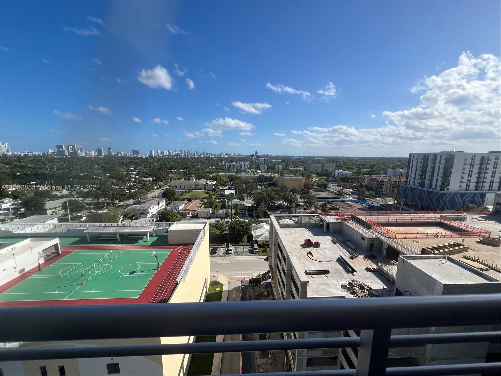 1720 Harrison St 14D, Hollywood, Florida 33020, 1 Bedroom Bedrooms, ,1 BathroomBathrooms,Residentiallease,For Rent,1720 Harrison St 14D,A11562853