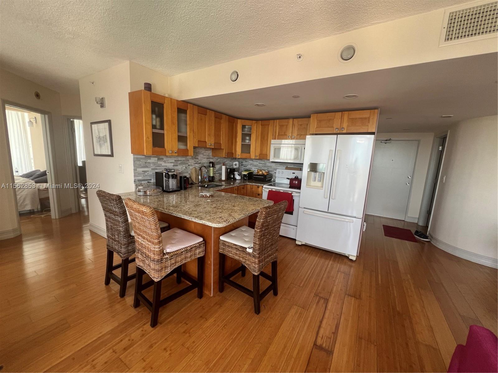 1720 Harrison St 14D, Hollywood, Florida 33020, 1 Bedroom Bedrooms, ,1 BathroomBathrooms,Residentiallease,For Rent,1720 Harrison St 14D,A11562853