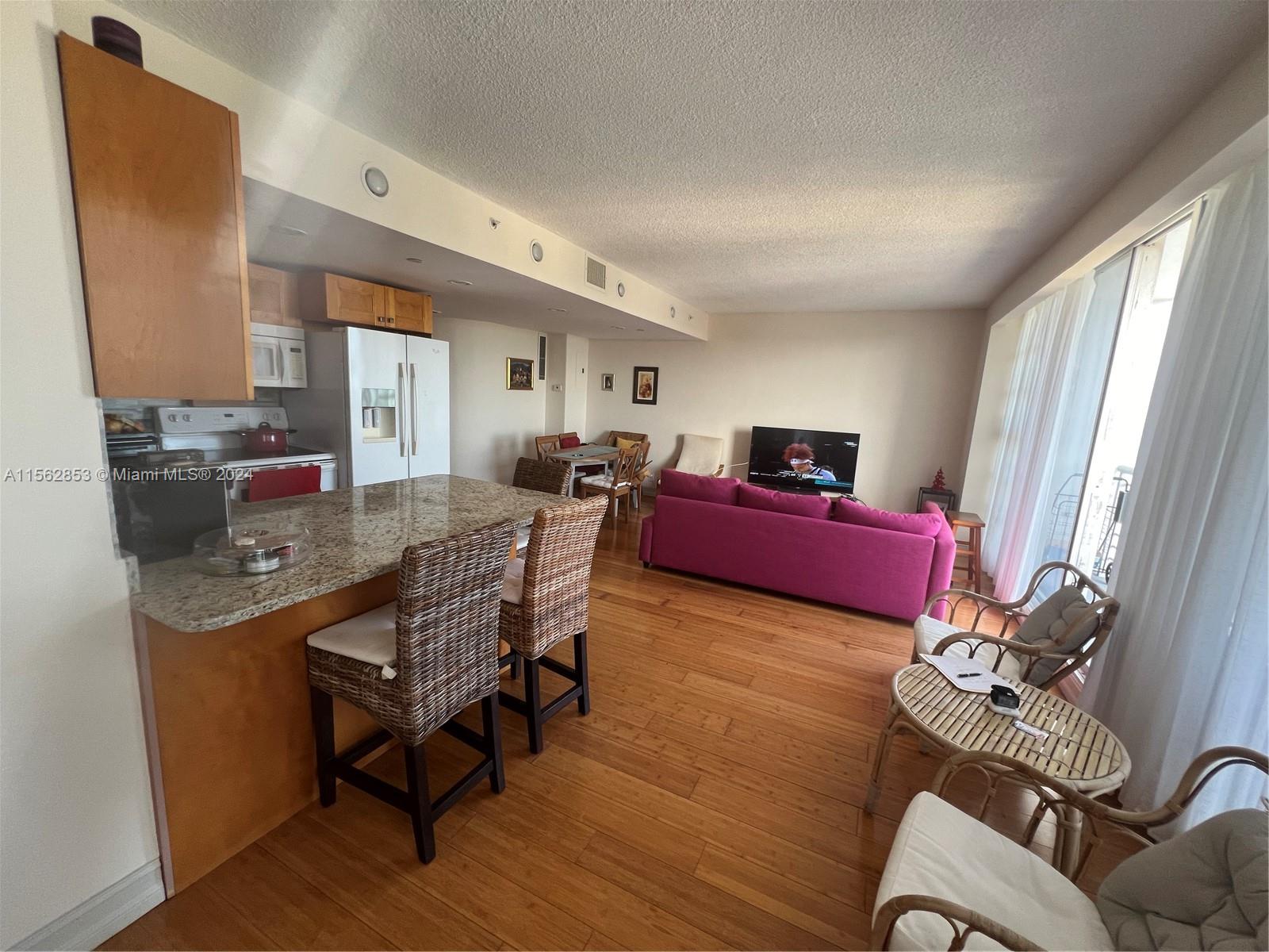 1720 Harrison St 14D, Hollywood, Florida 33020, 1 Bedroom Bedrooms, ,1 BathroomBathrooms,Residentiallease,For Rent,1720 Harrison St 14D,A11562853