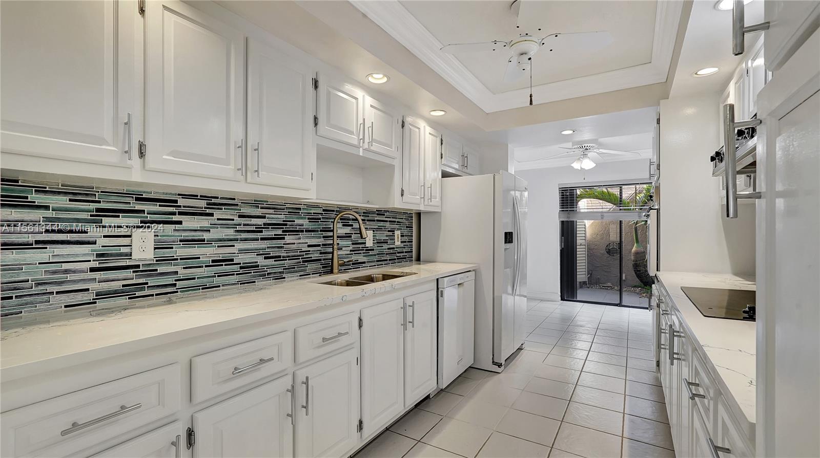 205 Dunwoody Ln 17-85, Hollywood, Florida 33021, 3 Bedrooms Bedrooms, ,2 BathroomsBathrooms,Residentiallease,For Rent,205 Dunwoody Ln 17-85,A11561344