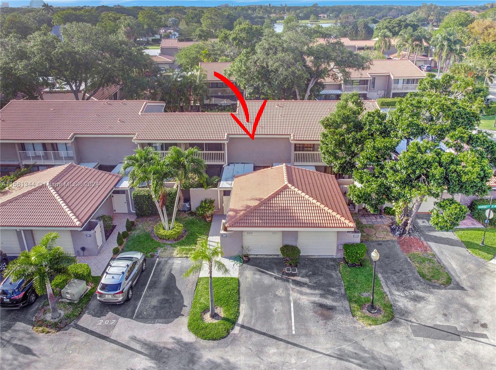 205 Dunwoody Ln 17-85, Hollywood, Florida 33021, 3 Bedrooms Bedrooms, ,2 BathroomsBathrooms,Residentiallease,For Rent,205 Dunwoody Ln 17-85,A11561344