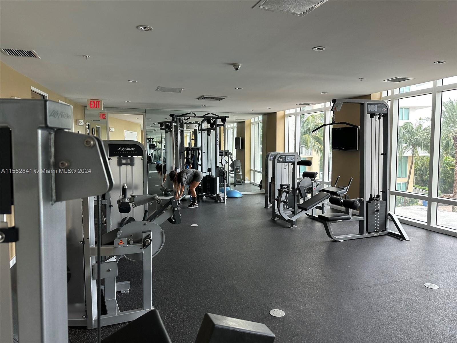 1755 E Hallandale Beach Blvd MEZ7E, Hallandale Beach, Florida 33009, 2 Bedrooms Bedrooms, ,2 BathroomsBathrooms,Residentiallease,For Rent,1755 E Hallandale Beach Blvd MEZ7E,A11562841