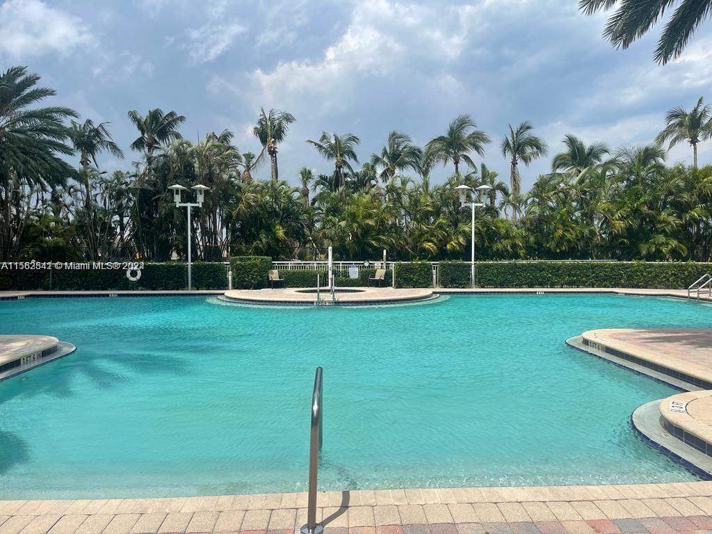 1755 E Hallandale Beach Blvd MEZ7E, Hallandale Beach, Florida 33009, 2 Bedrooms Bedrooms, ,2 BathroomsBathrooms,Residentiallease,For Rent,1755 E Hallandale Beach Blvd MEZ7E,A11562841