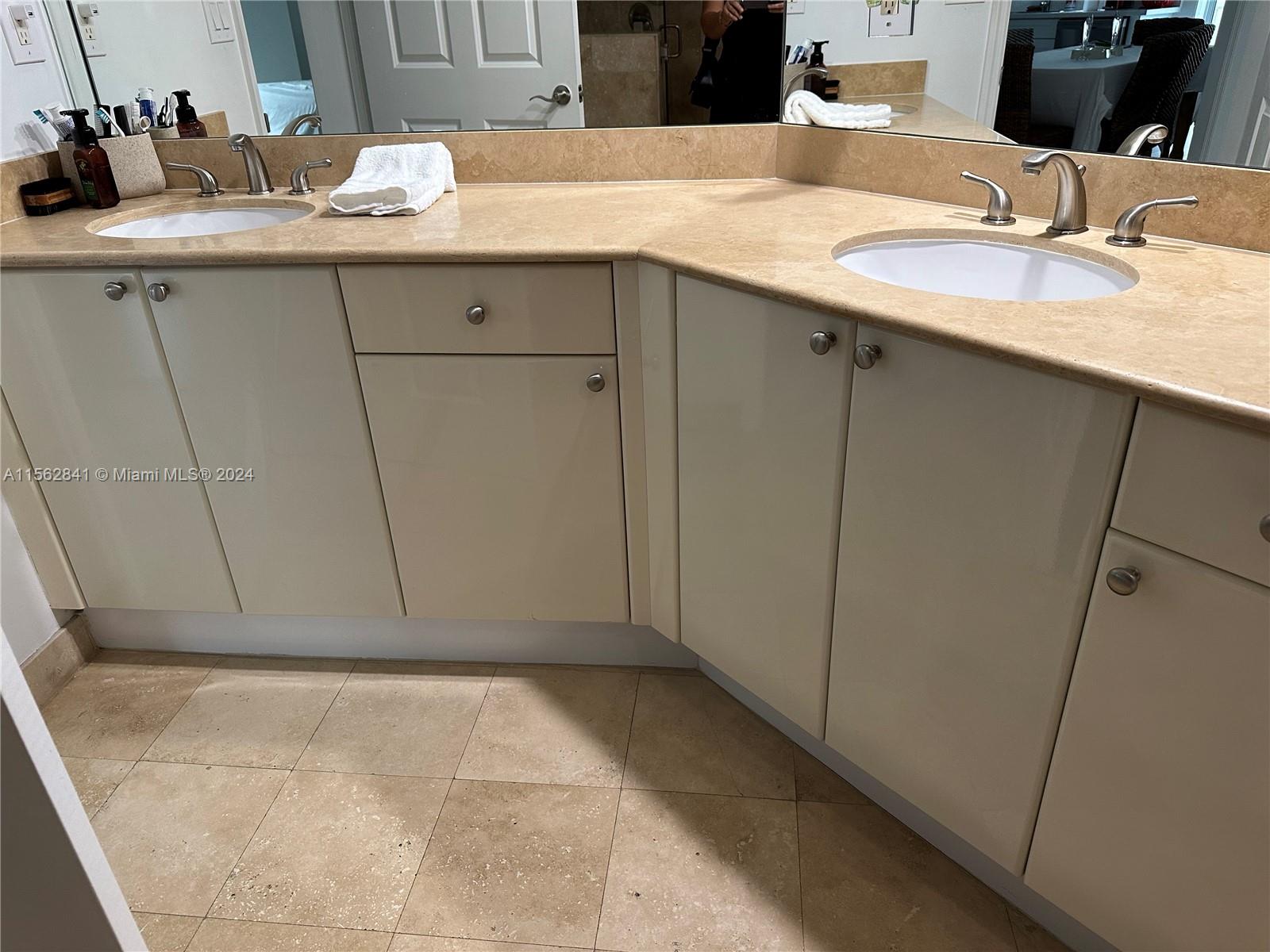1755 E Hallandale Beach Blvd MEZ7E, Hallandale Beach, Florida 33009, 2 Bedrooms Bedrooms, ,2 BathroomsBathrooms,Residentiallease,For Rent,1755 E Hallandale Beach Blvd MEZ7E,A11562841