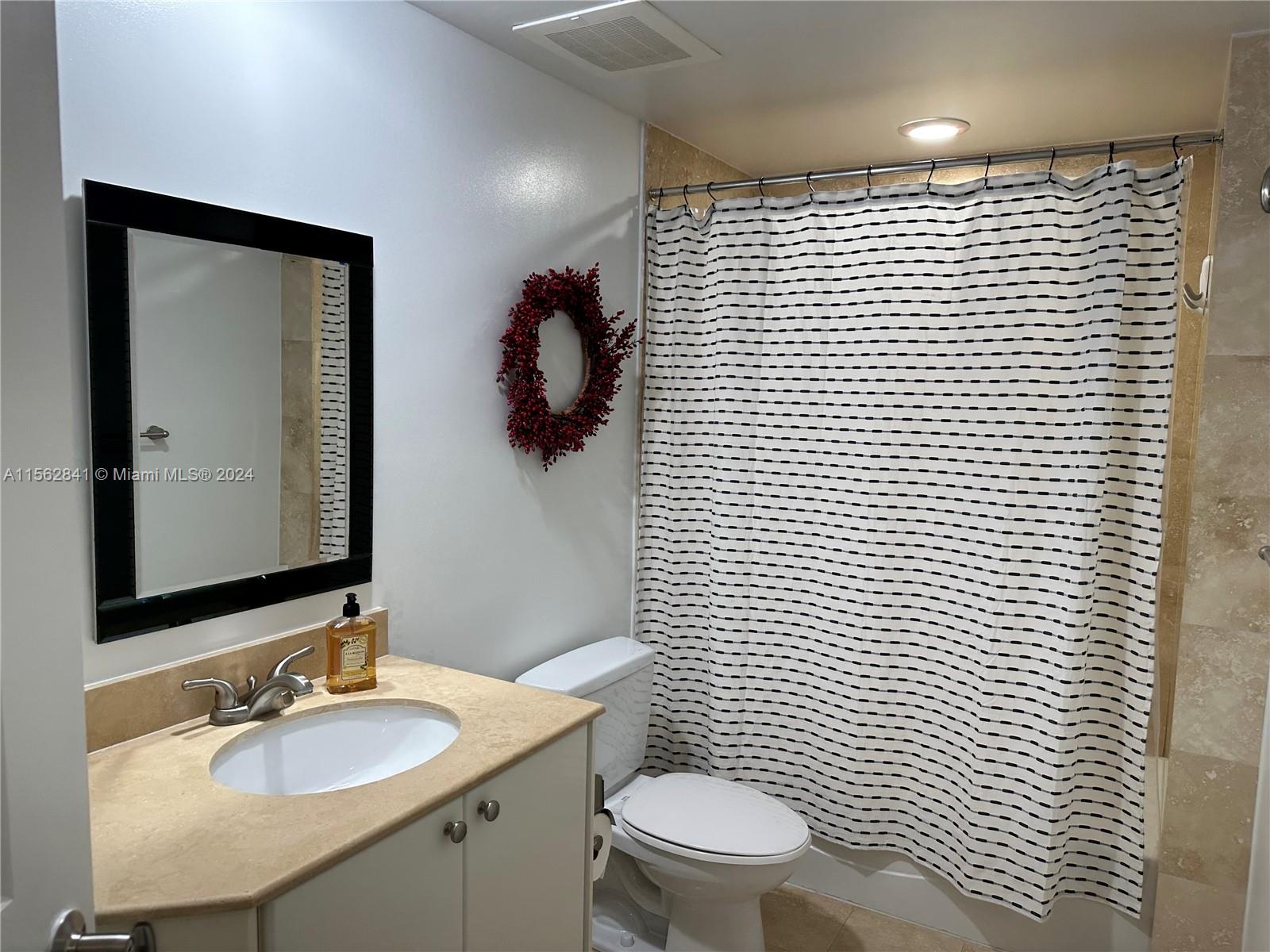 1755 E Hallandale Beach Blvd MEZ7E, Hallandale Beach, Florida 33009, 2 Bedrooms Bedrooms, ,2 BathroomsBathrooms,Residentiallease,For Rent,1755 E Hallandale Beach Blvd MEZ7E,A11562841