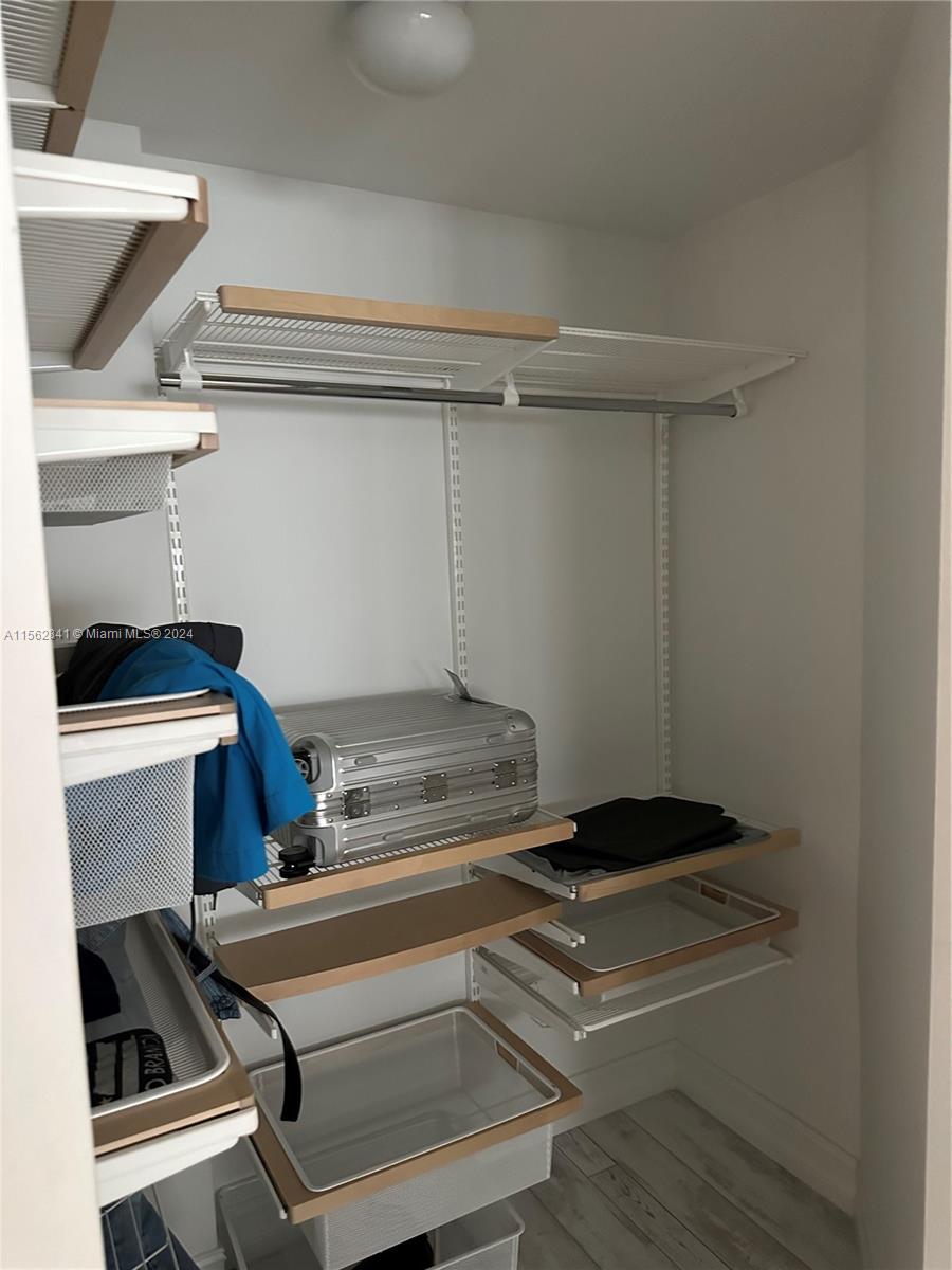 1755 E Hallandale Beach Blvd MEZ7E, Hallandale Beach, Florida 33009, 2 Bedrooms Bedrooms, ,2 BathroomsBathrooms,Residentiallease,For Rent,1755 E Hallandale Beach Blvd MEZ7E,A11562841