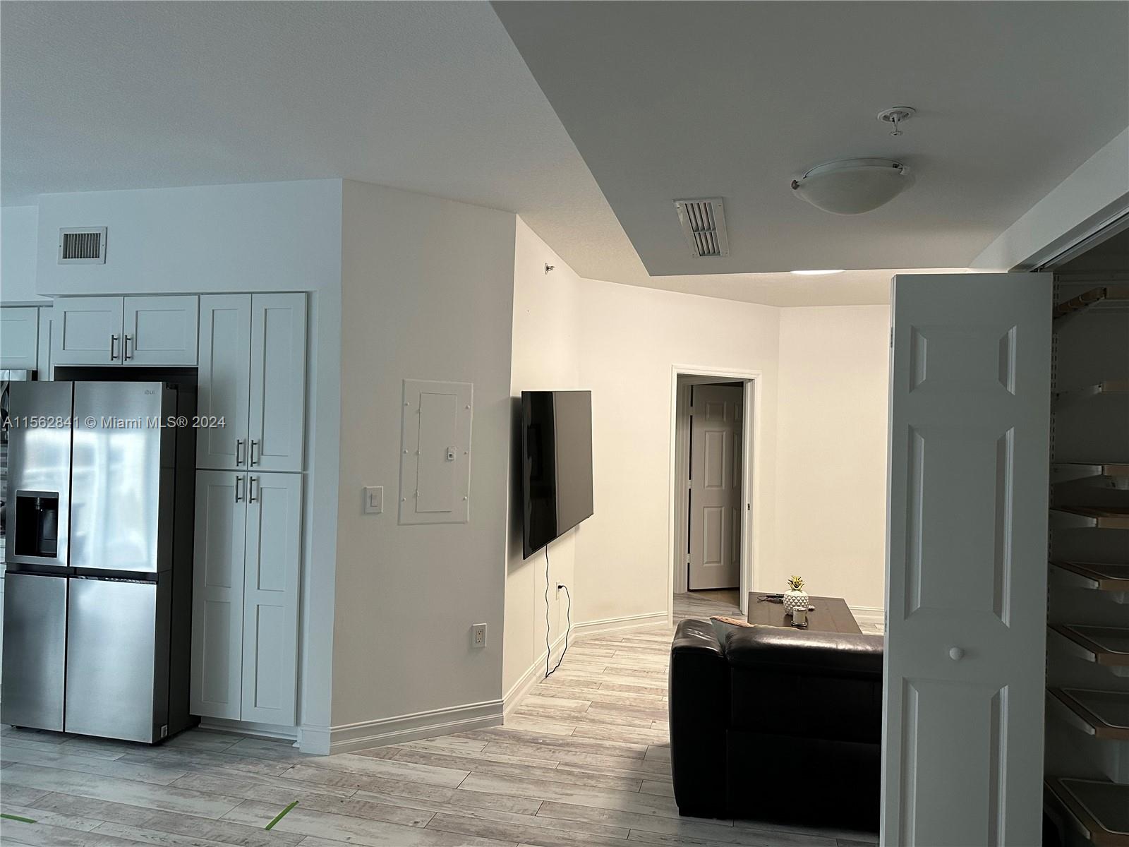 1755 E Hallandale Beach Blvd MEZ7E, Hallandale Beach, Florida 33009, 2 Bedrooms Bedrooms, ,2 BathroomsBathrooms,Residentiallease,For Rent,1755 E Hallandale Beach Blvd MEZ7E,A11562841