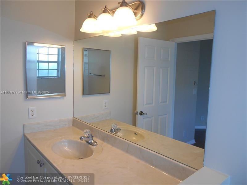 4015 NW 92nd Ave 0, Sunrise, Florida 33351, 3 Bedrooms Bedrooms, ,2 BathroomsBathrooms,Residentiallease,For Rent,4015 NW 92nd Ave 0,A11559772