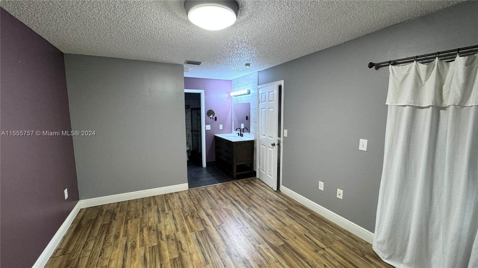 2283 SW 80th Ter 2283, Miramar, Florida 33025, 2 Bedrooms Bedrooms, ,2 BathroomsBathrooms,Residentiallease,For Rent,2283 SW 80th Ter 2283,A11555757