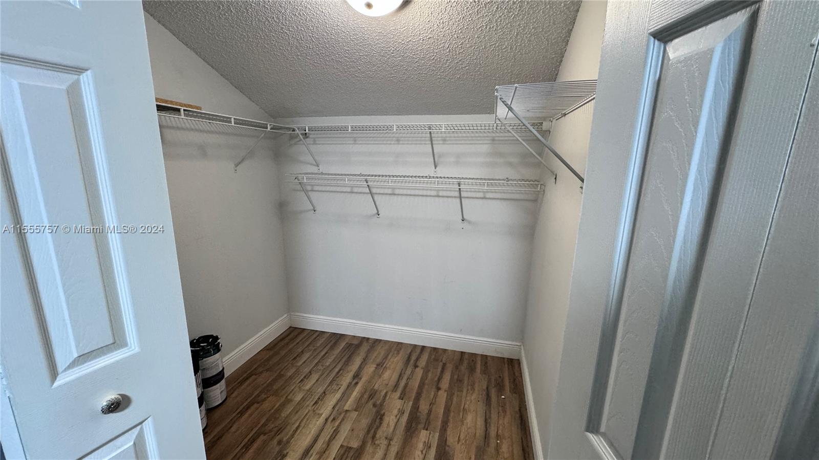 2283 SW 80th Ter 2283, Miramar, Florida 33025, 2 Bedrooms Bedrooms, ,2 BathroomsBathrooms,Residentiallease,For Rent,2283 SW 80th Ter 2283,A11555757