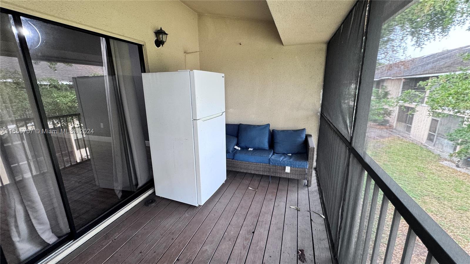 2283 SW 80th Ter 2283, Miramar, Florida 33025, 2 Bedrooms Bedrooms, ,2 BathroomsBathrooms,Residentiallease,For Rent,2283 SW 80th Ter 2283,A11555757
