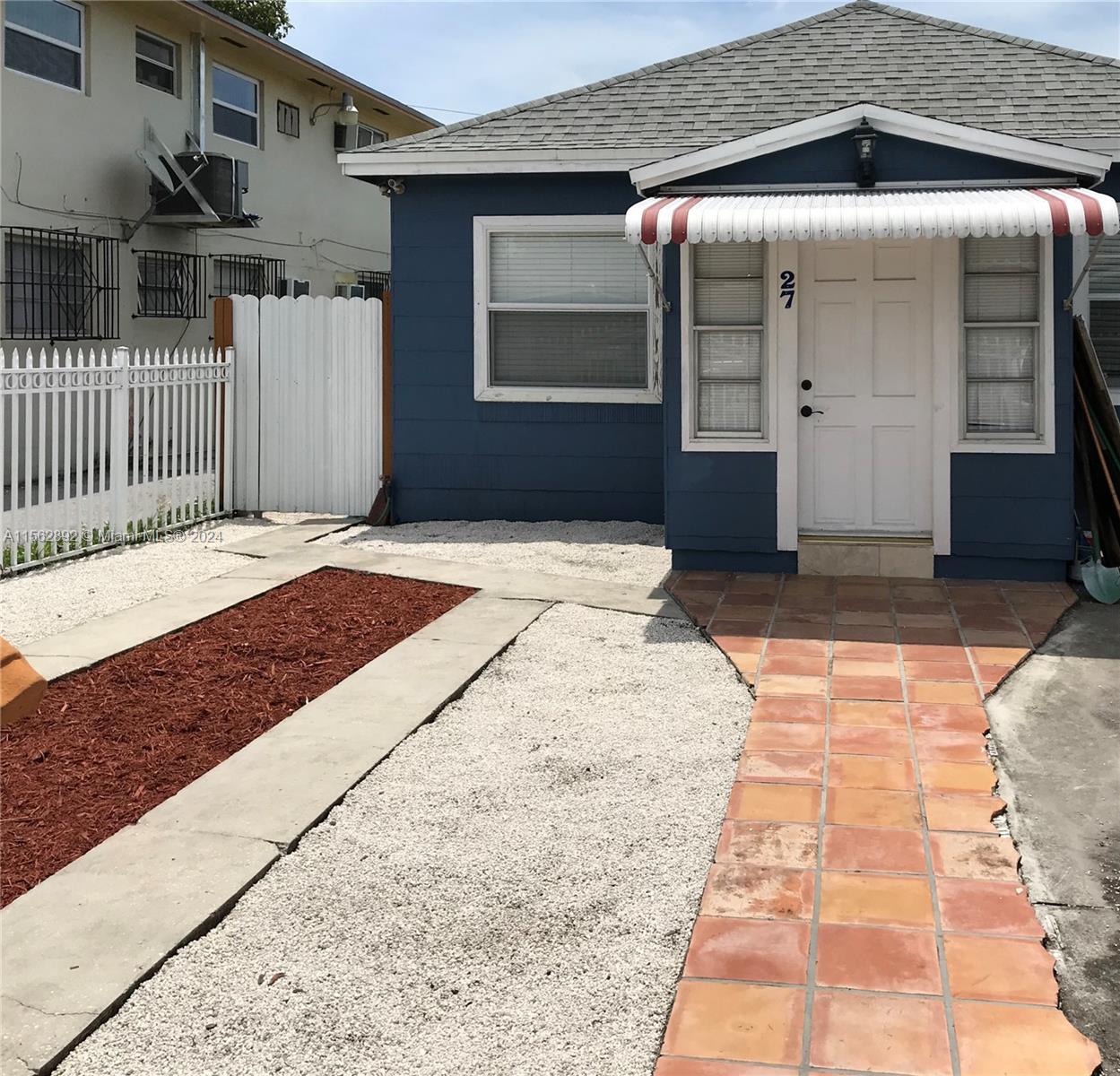 27 SW 55 Ave Rd, Miami, Florida 33134, 5 Bedrooms Bedrooms, ,3 BathroomsBathrooms,Residential,For Sale,27 SW 55 Ave Rd,A11562892