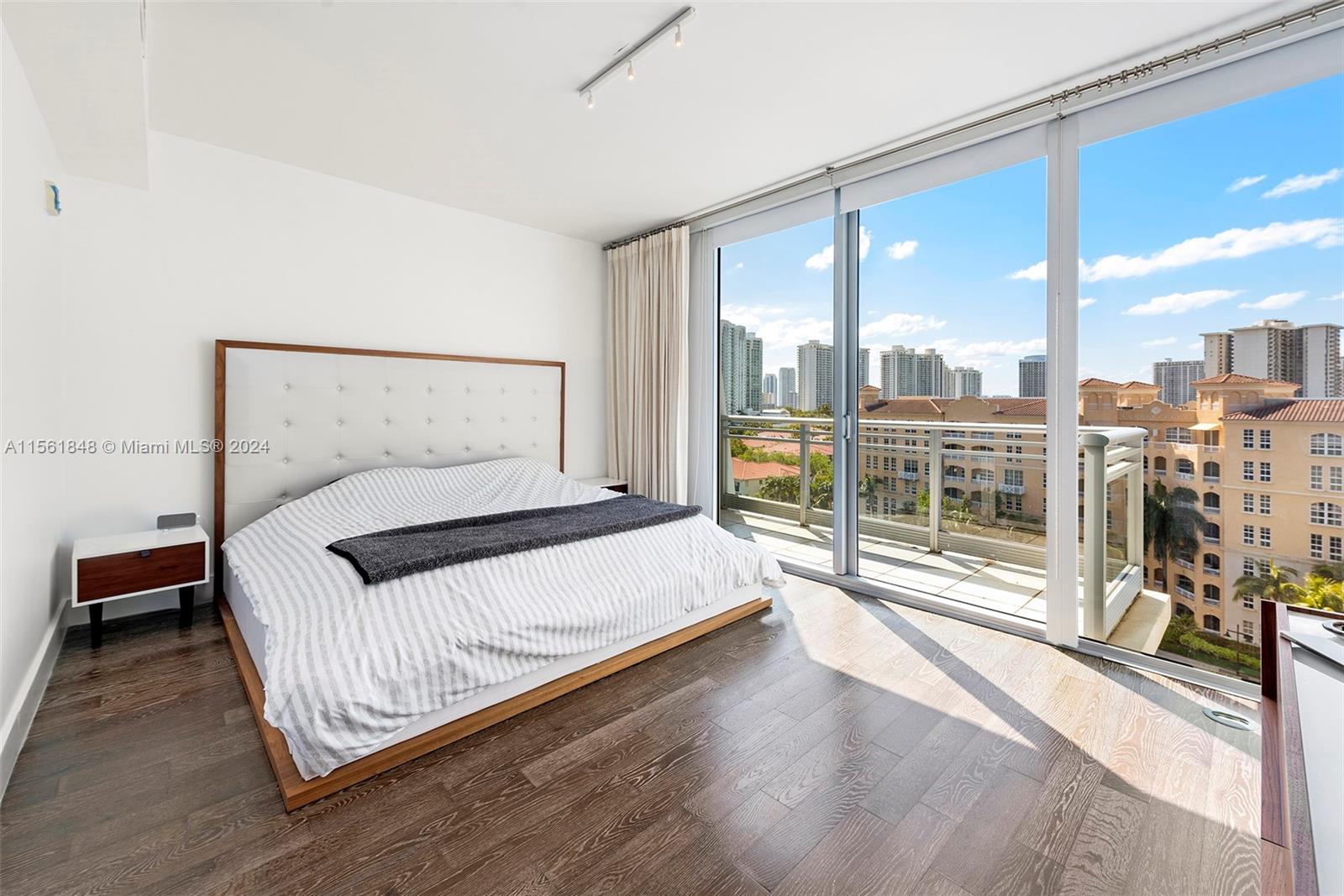 2950 NE 188th St 525, Aventura, Florida 33180, 3 Bedrooms Bedrooms, ,3 BathroomsBathrooms,Residential,For Sale,2950 NE 188th St 525,A11561848