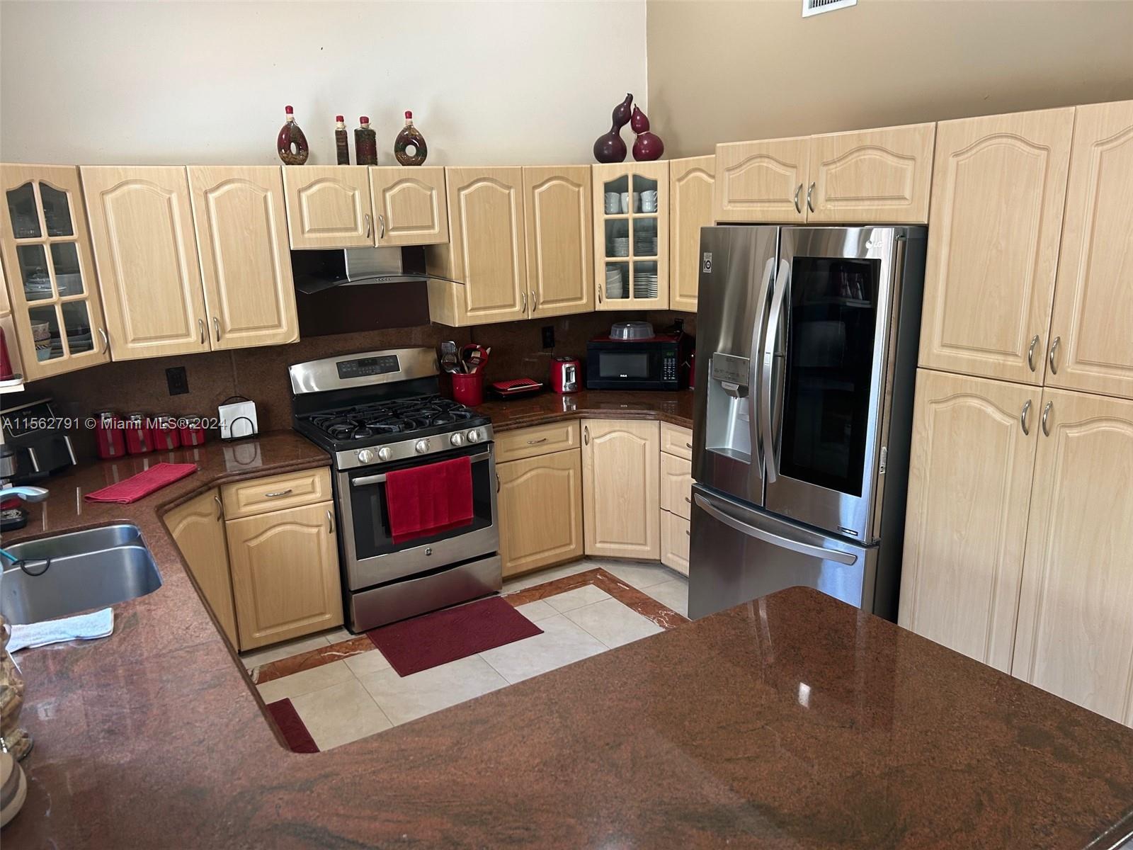 14785 SW 168th Ter, Miami, Florida 33187, 4 Bedrooms Bedrooms, ,2 BathroomsBathrooms,Residential,For Sale,14785 SW 168th Ter,A11562791