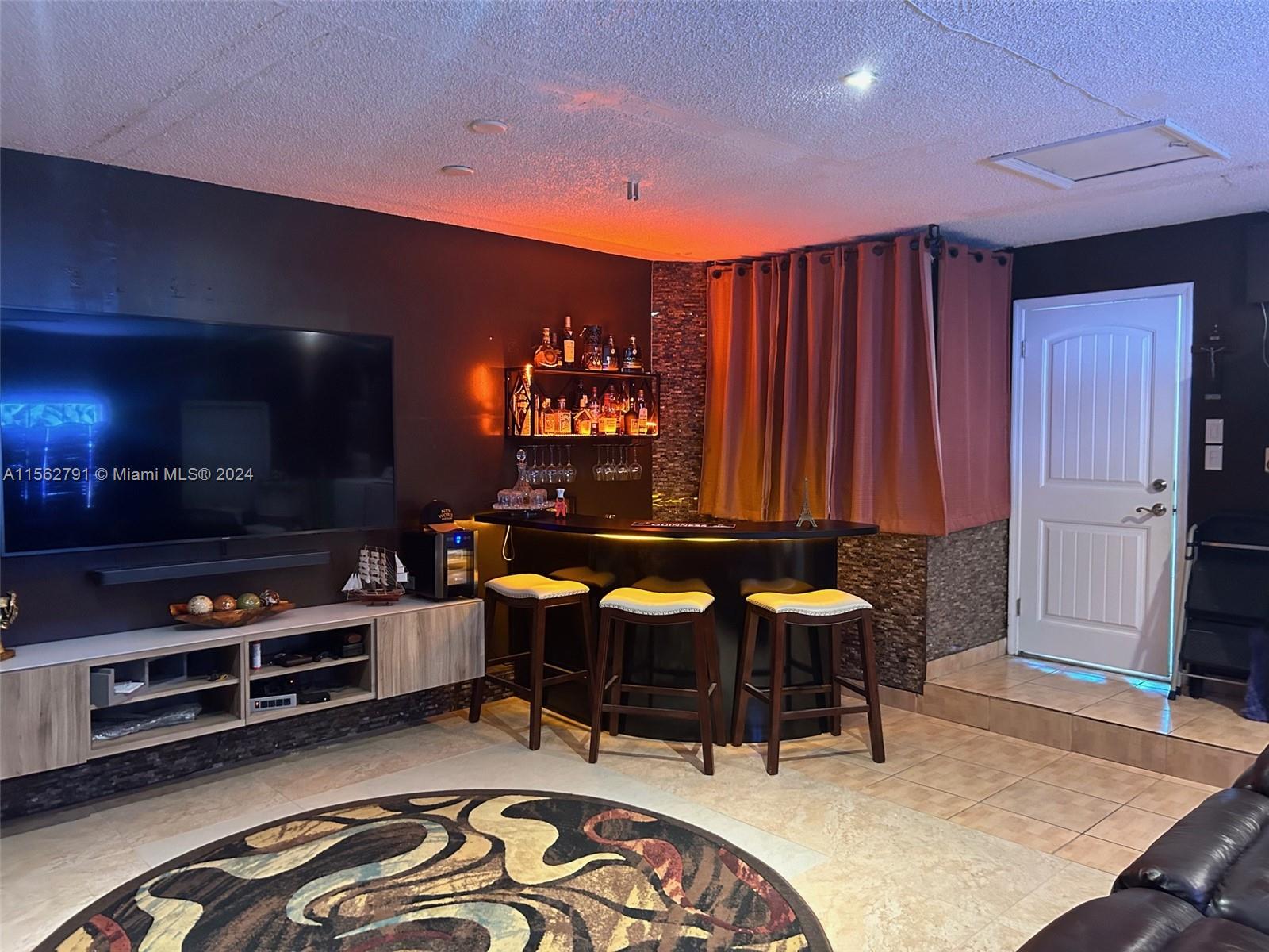 14785 SW 168th Ter, Miami, Florida 33187, 4 Bedrooms Bedrooms, ,2 BathroomsBathrooms,Residential,For Sale,14785 SW 168th Ter,A11562791