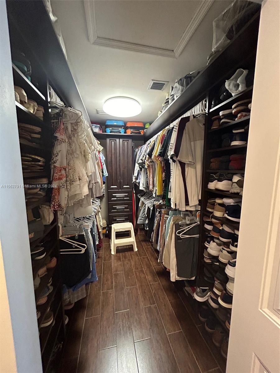 14785 SW 168th Ter, Miami, Florida 33187, 4 Bedrooms Bedrooms, ,2 BathroomsBathrooms,Residential,For Sale,14785 SW 168th Ter,A11562791