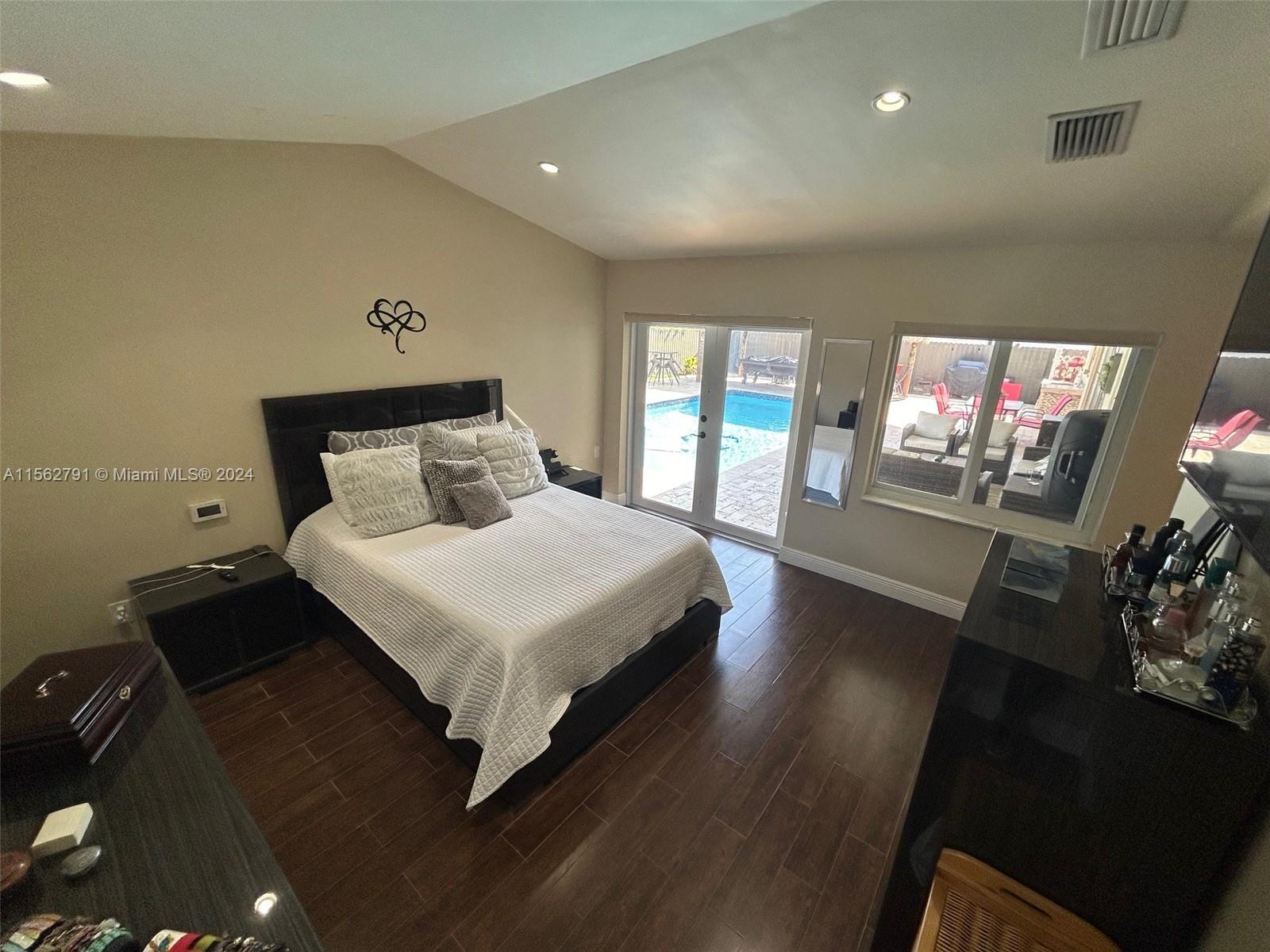 14785 SW 168th Ter, Miami, Florida 33187, 4 Bedrooms Bedrooms, ,2 BathroomsBathrooms,Residential,For Sale,14785 SW 168th Ter,A11562791