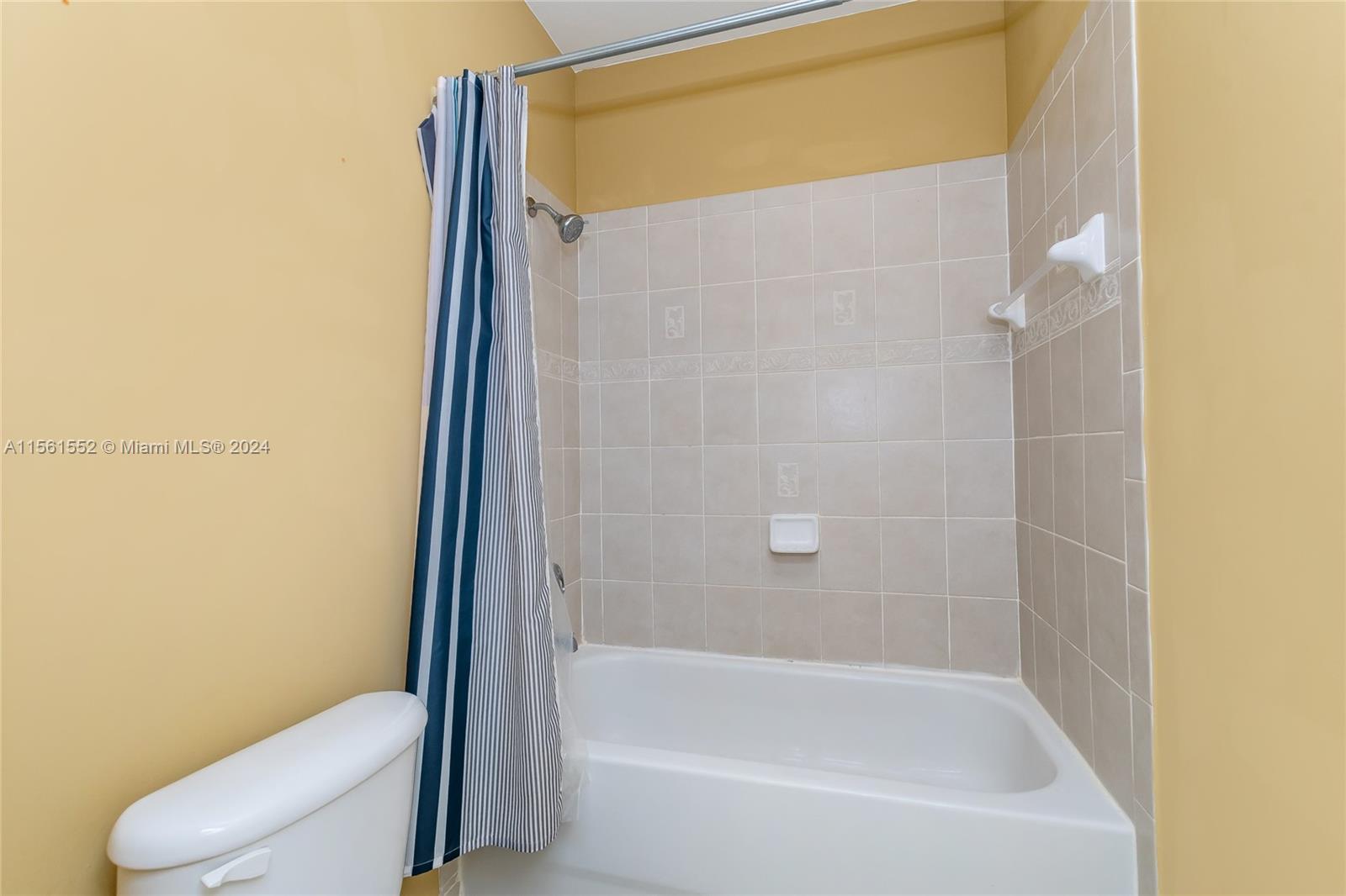 1207 NE 32nd Ter 1207, Homestead, Florida 33033, 2 Bedrooms Bedrooms, ,2 BathroomsBathrooms,Residential,For Sale,1207 NE 32nd Ter 1207,A11561552