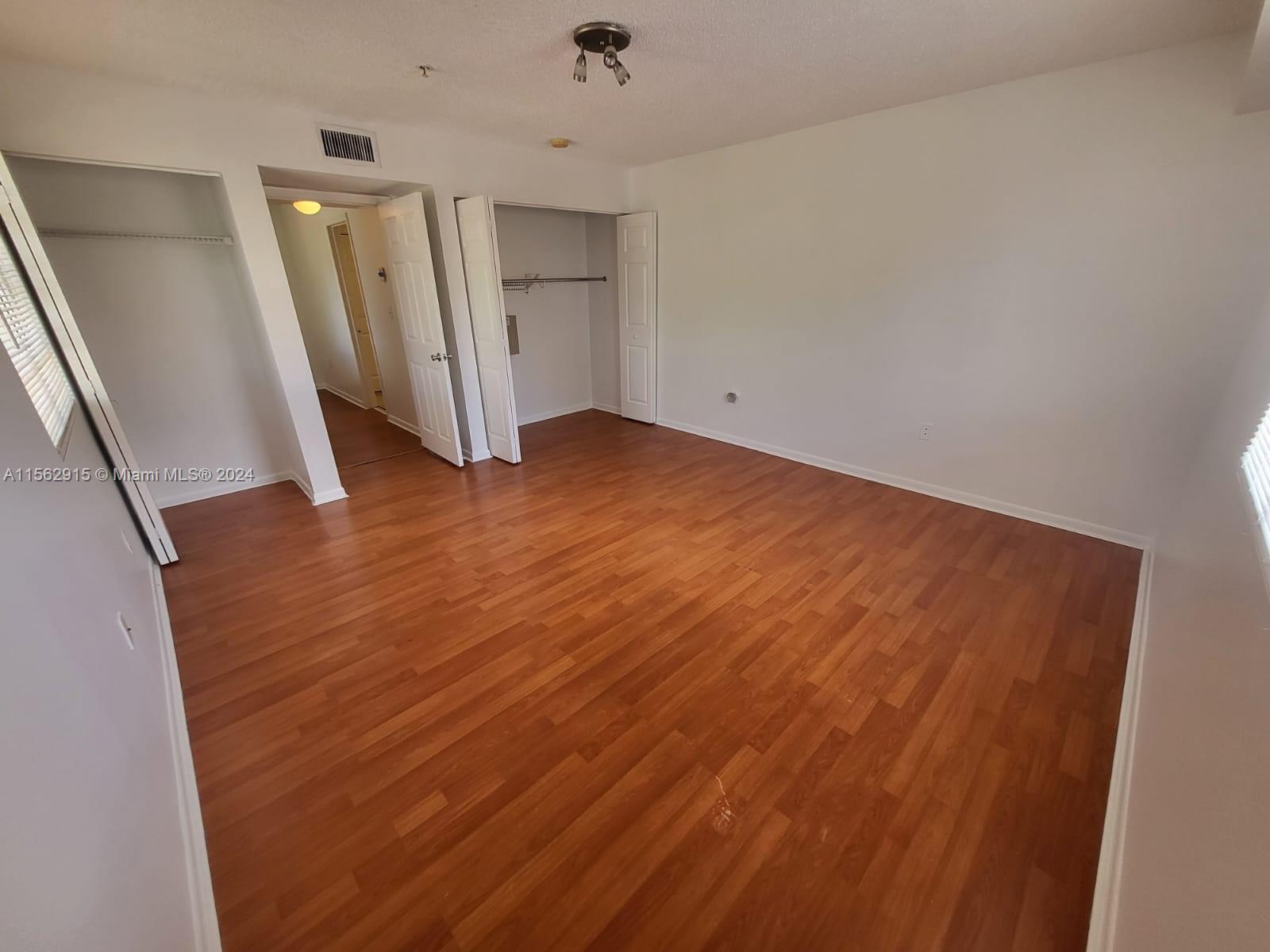 Aventura, Florida 33180, 1 Bedroom Bedrooms, ,1 BathroomBathrooms,Residentiallease,For Rent,A11562915