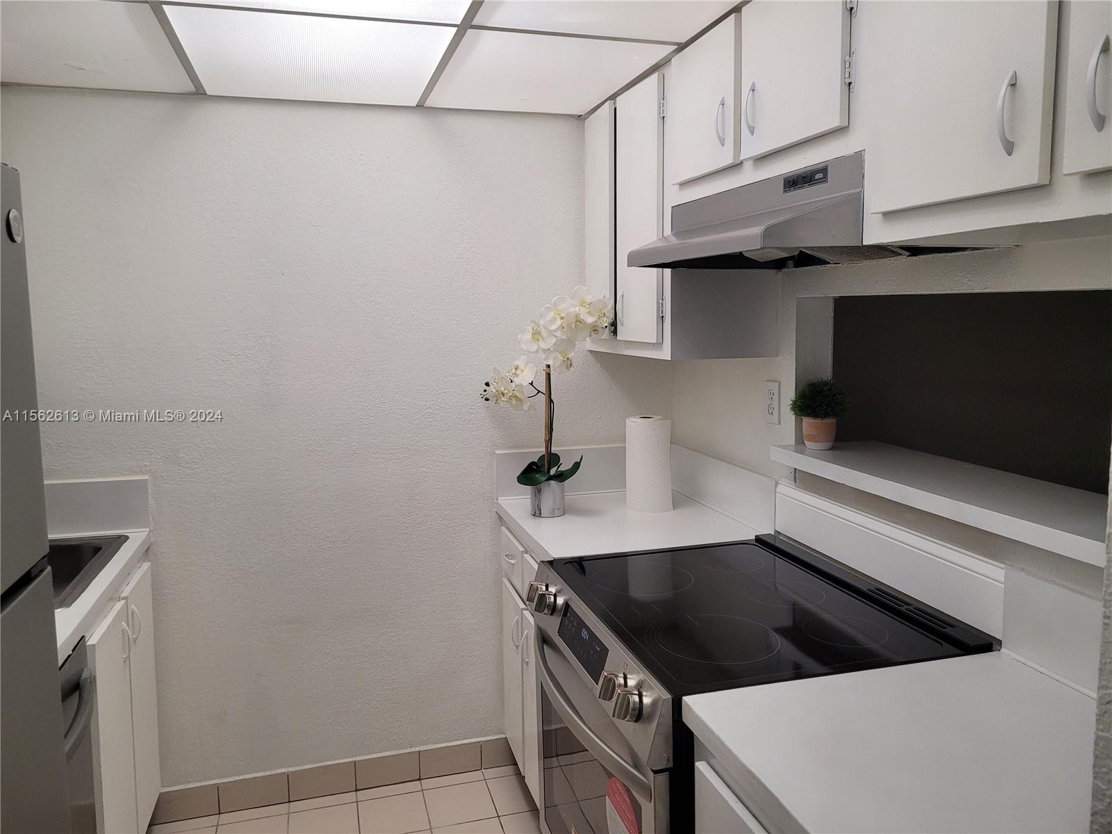 5821 Washington St 25, Hollywood, Florida 33023, 1 Bedroom Bedrooms, ,1 BathroomBathrooms,Residential,For Sale,5821 Washington St 25,A11562613